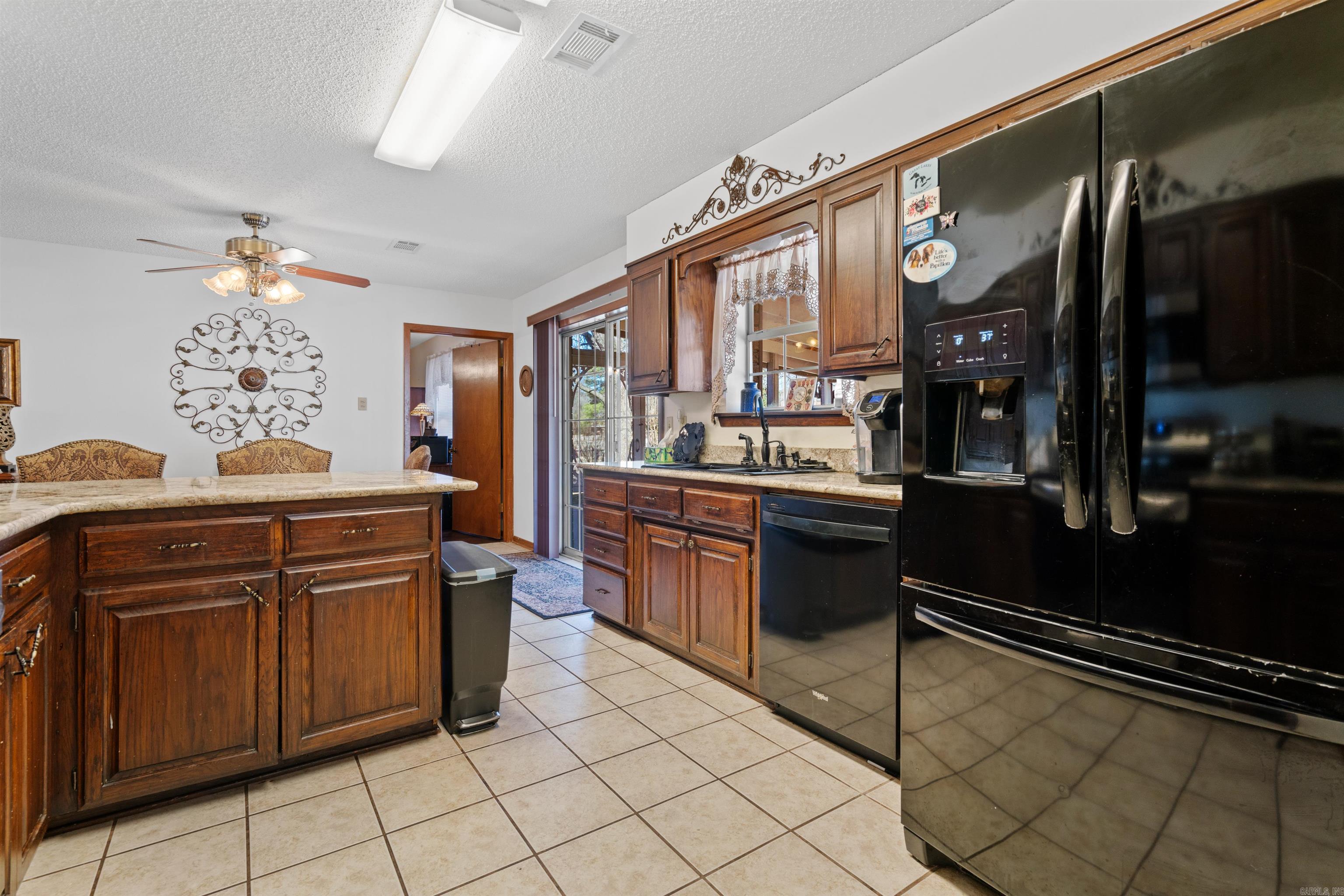 VILLAGE SOUTH - Residential