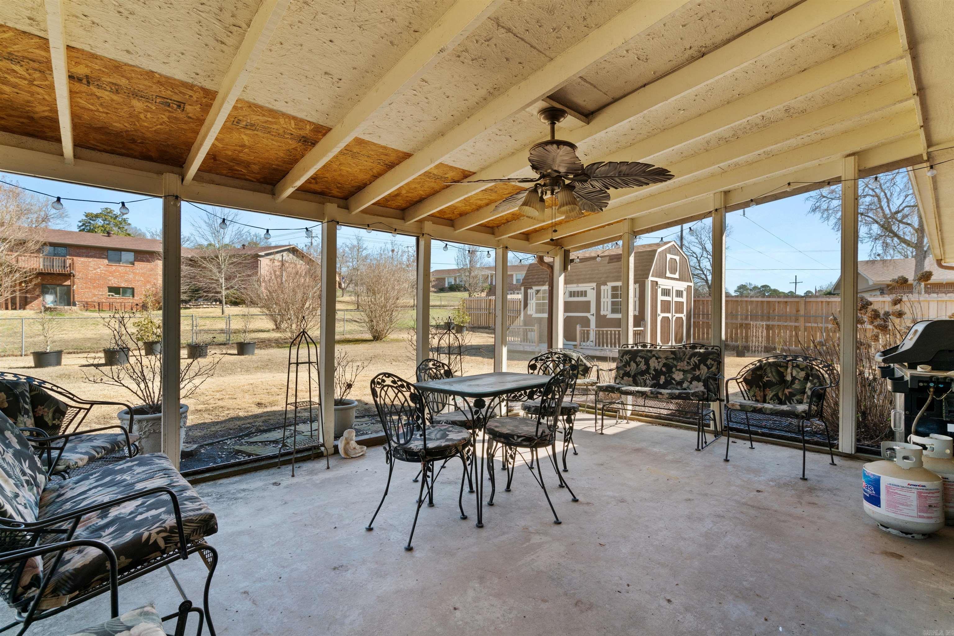 VILLAGE SOUTH - Residential