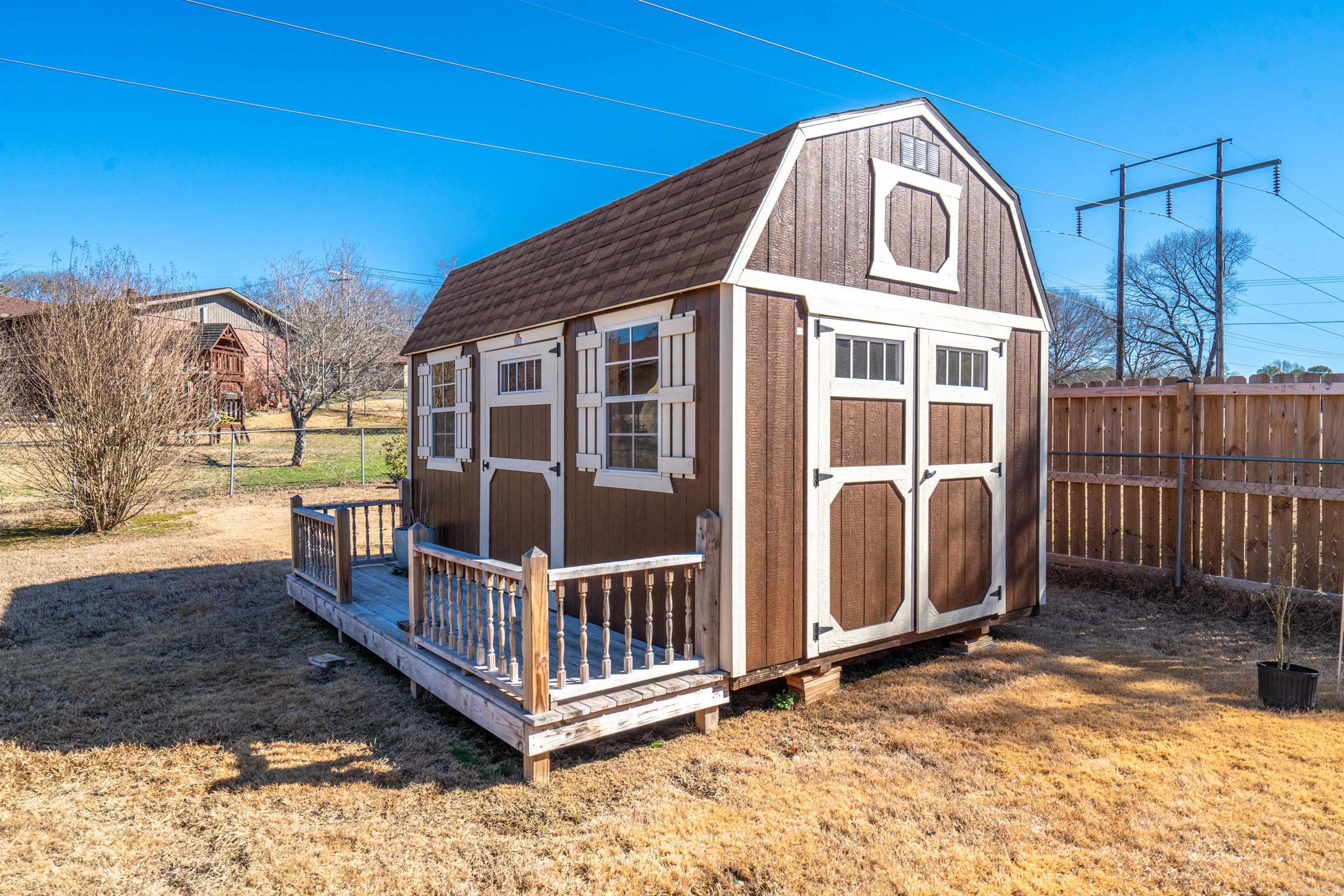 VILLAGE SOUTH - Residential