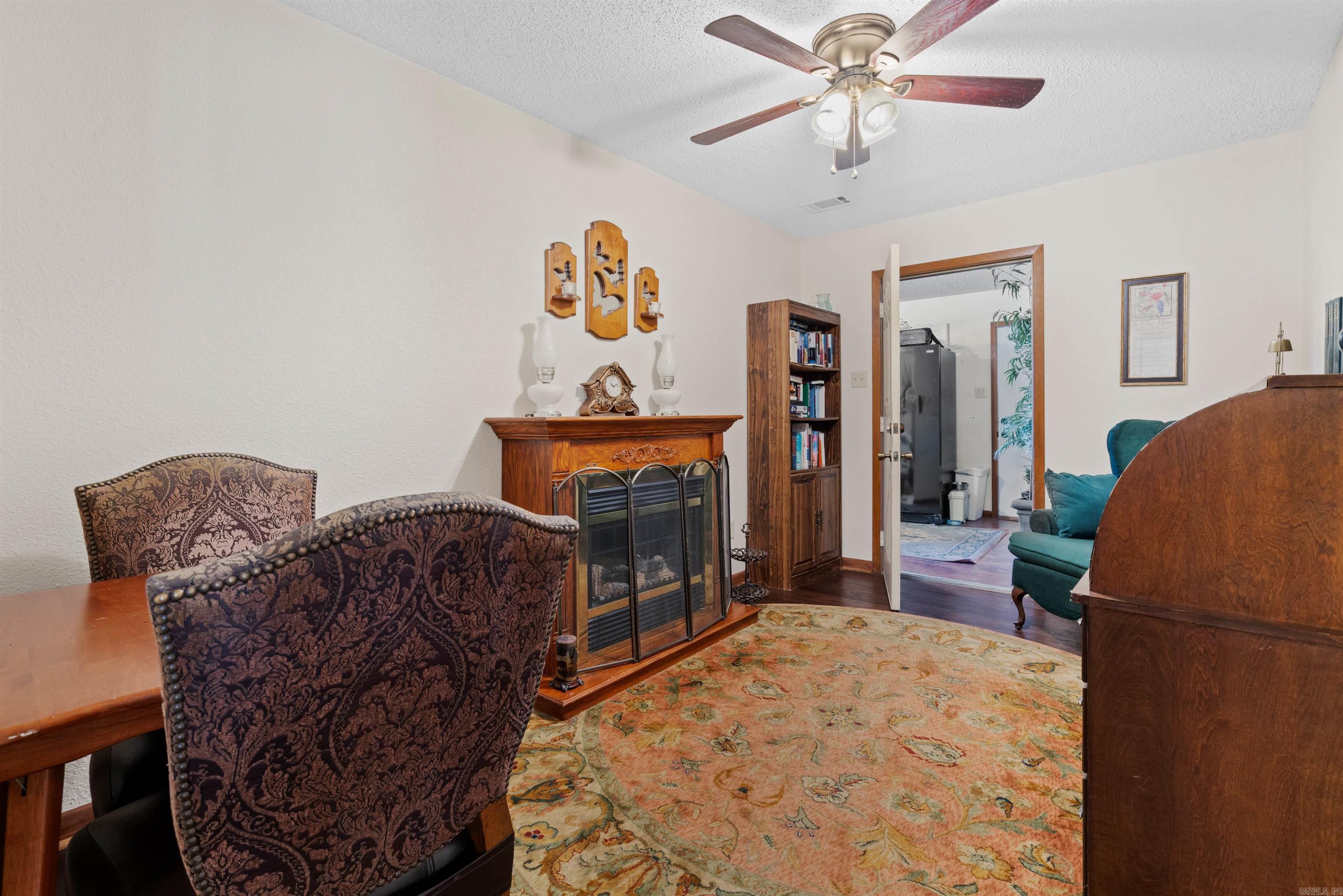 VILLAGE SOUTH - Residential