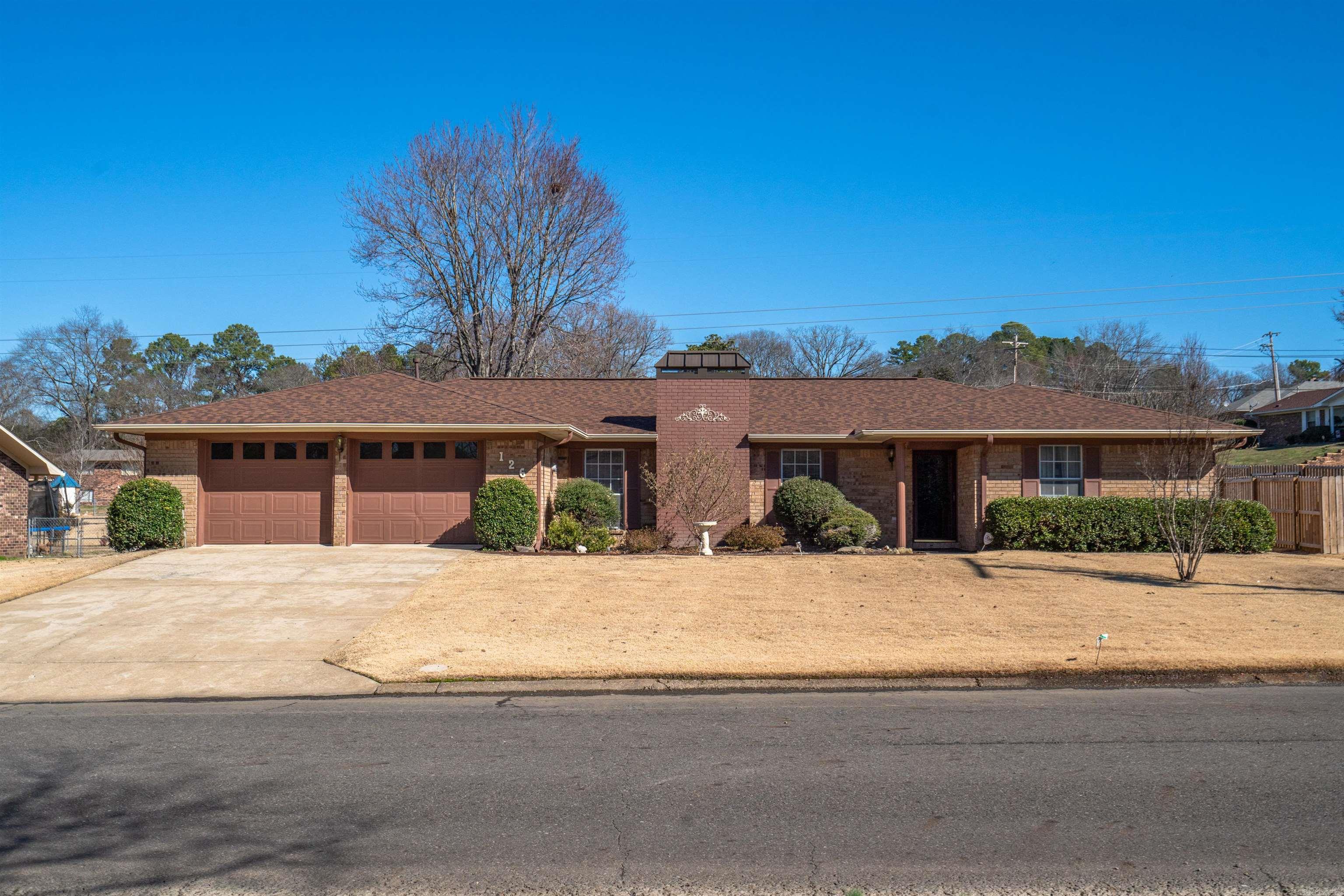 VILLAGE SOUTH - Residential