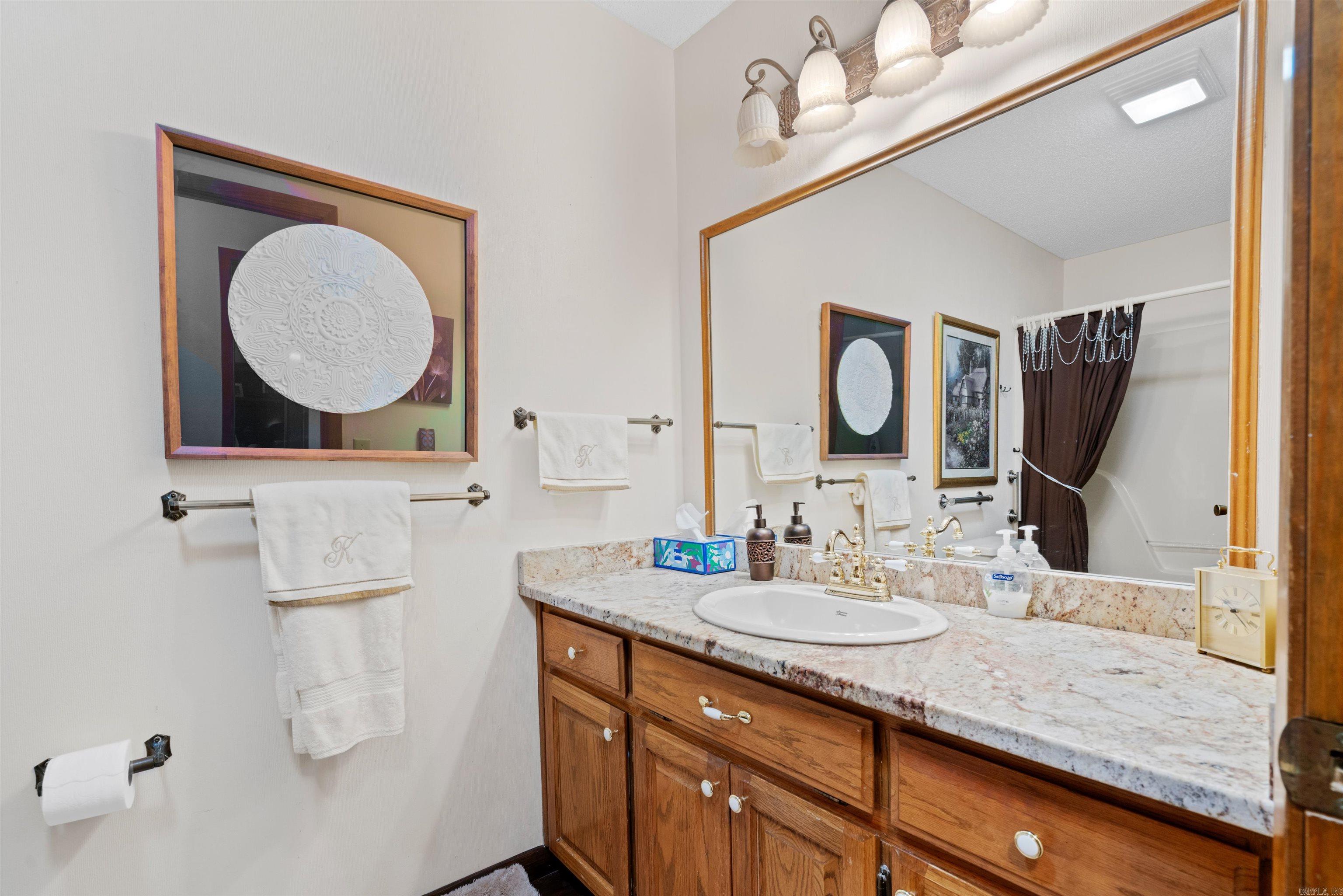 VILLAGE SOUTH - Residential