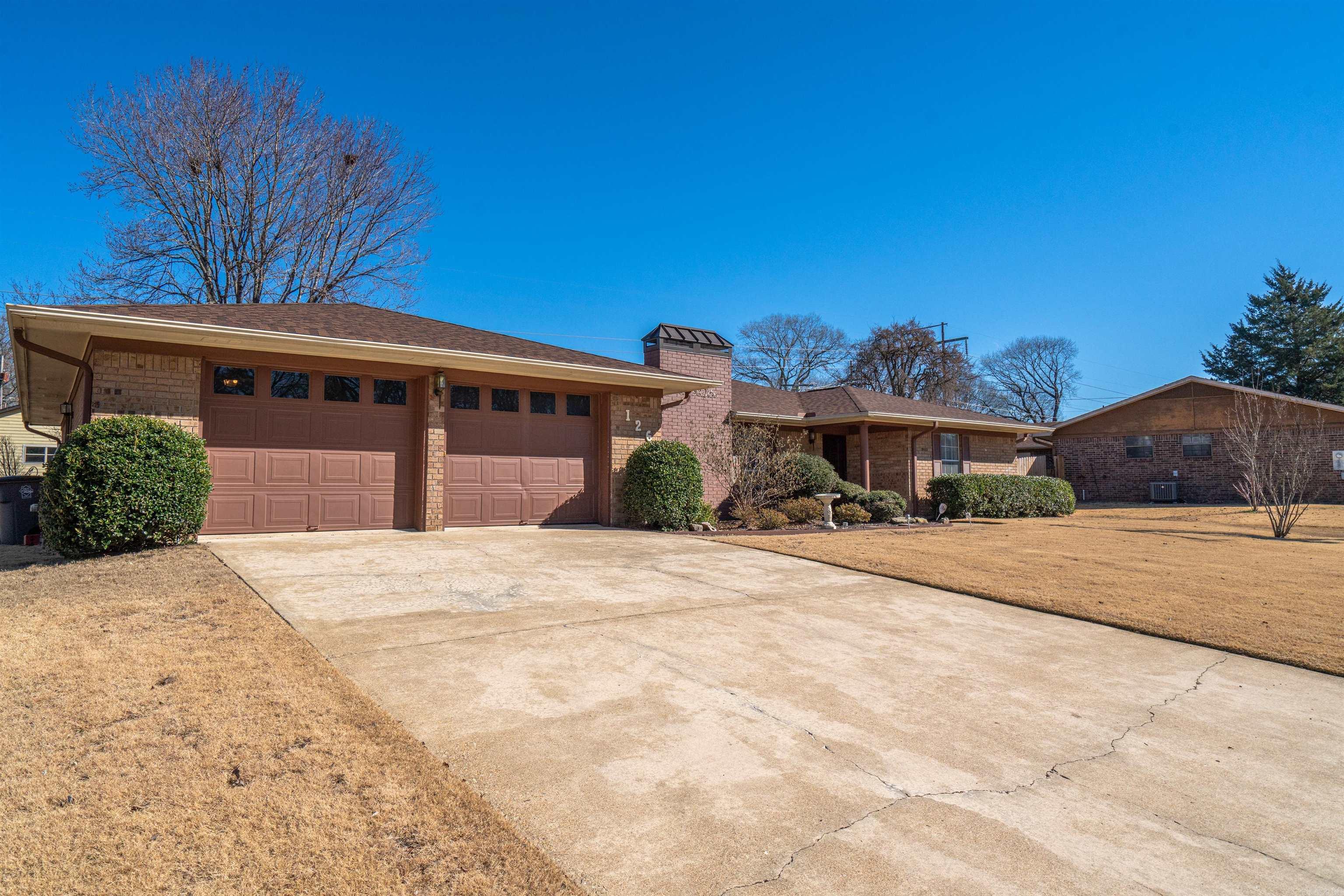 VILLAGE SOUTH - Residential