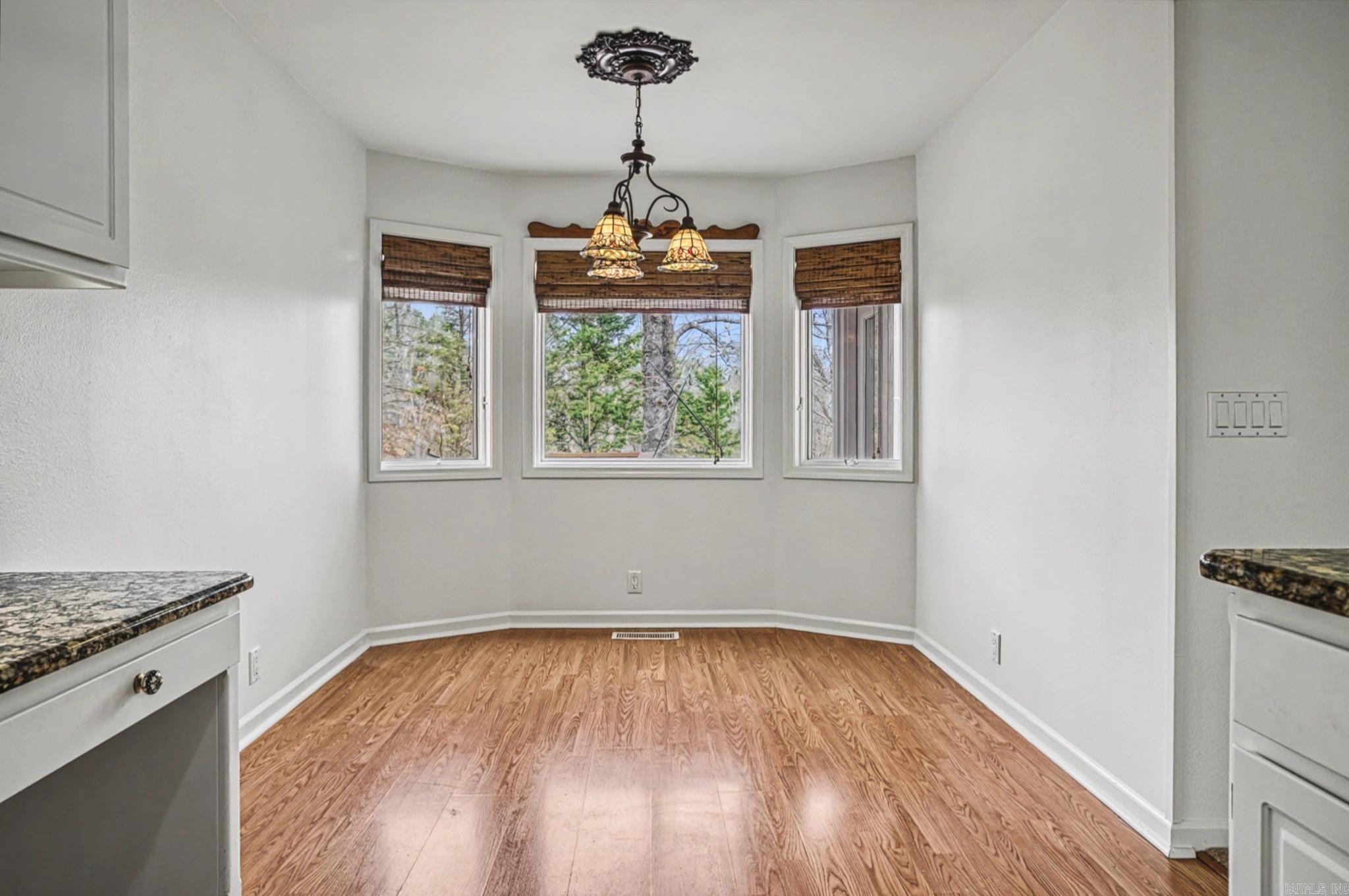 MAGELLAN COURTS - Residential