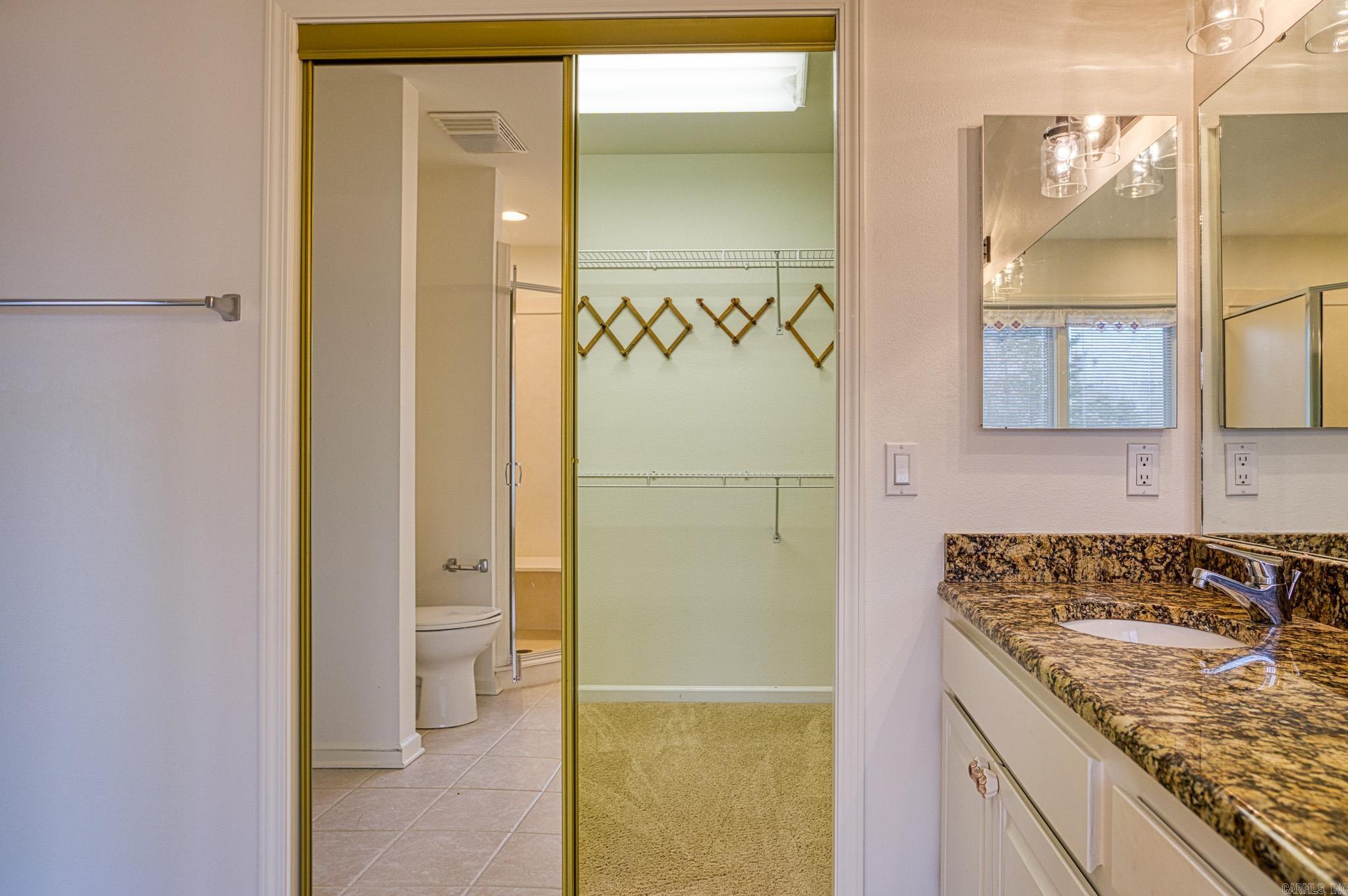 MAGELLAN COURTS - Residential