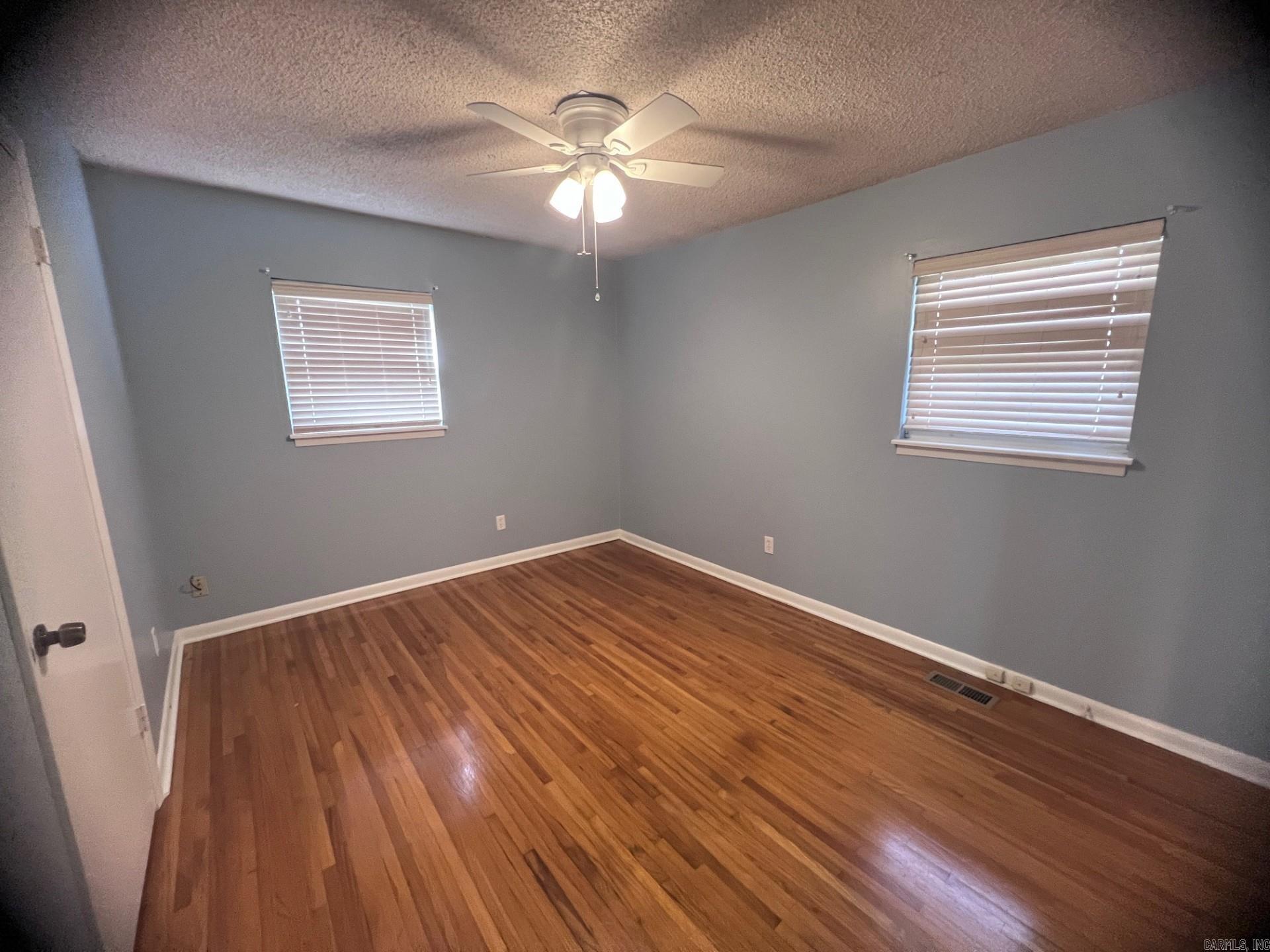 BROOKFIELD - Residential