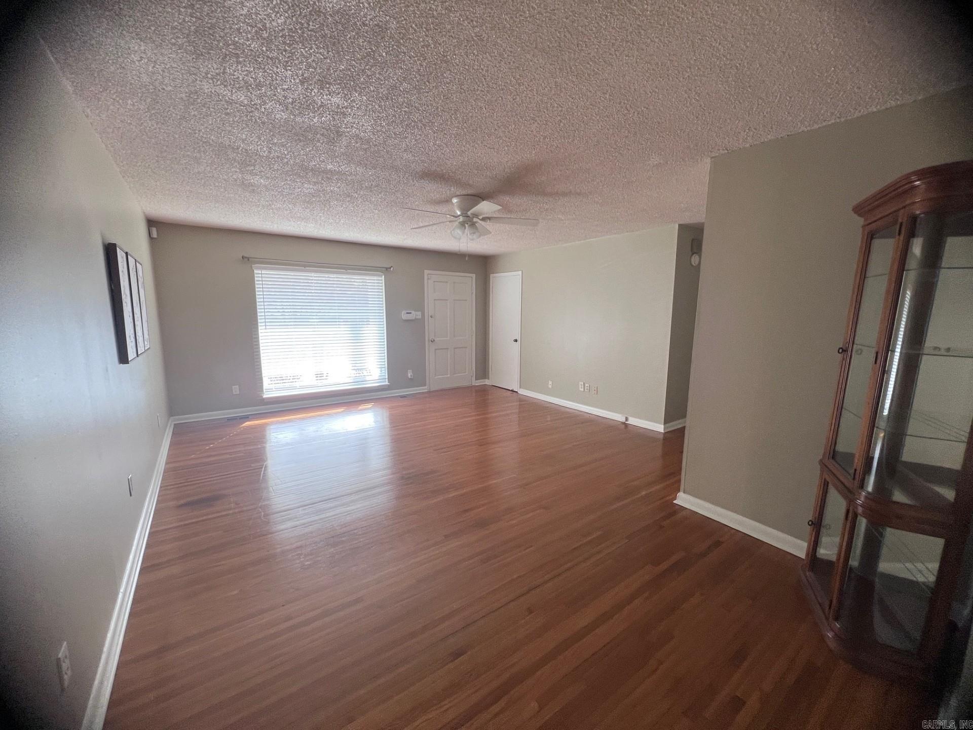 BROOKFIELD - Residential