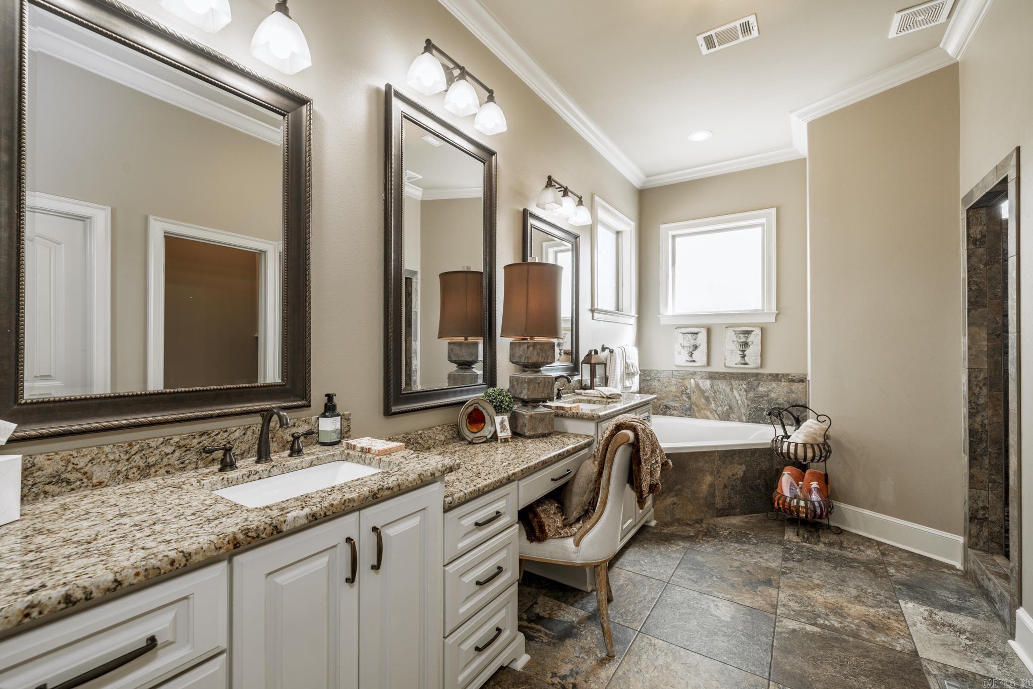 WESTCLIFFE - Residential