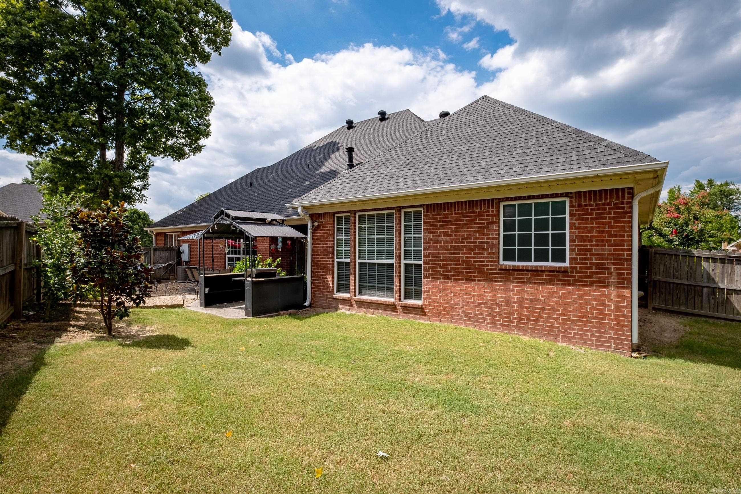 MAUMELLE VALLEY ESTATES - Residential