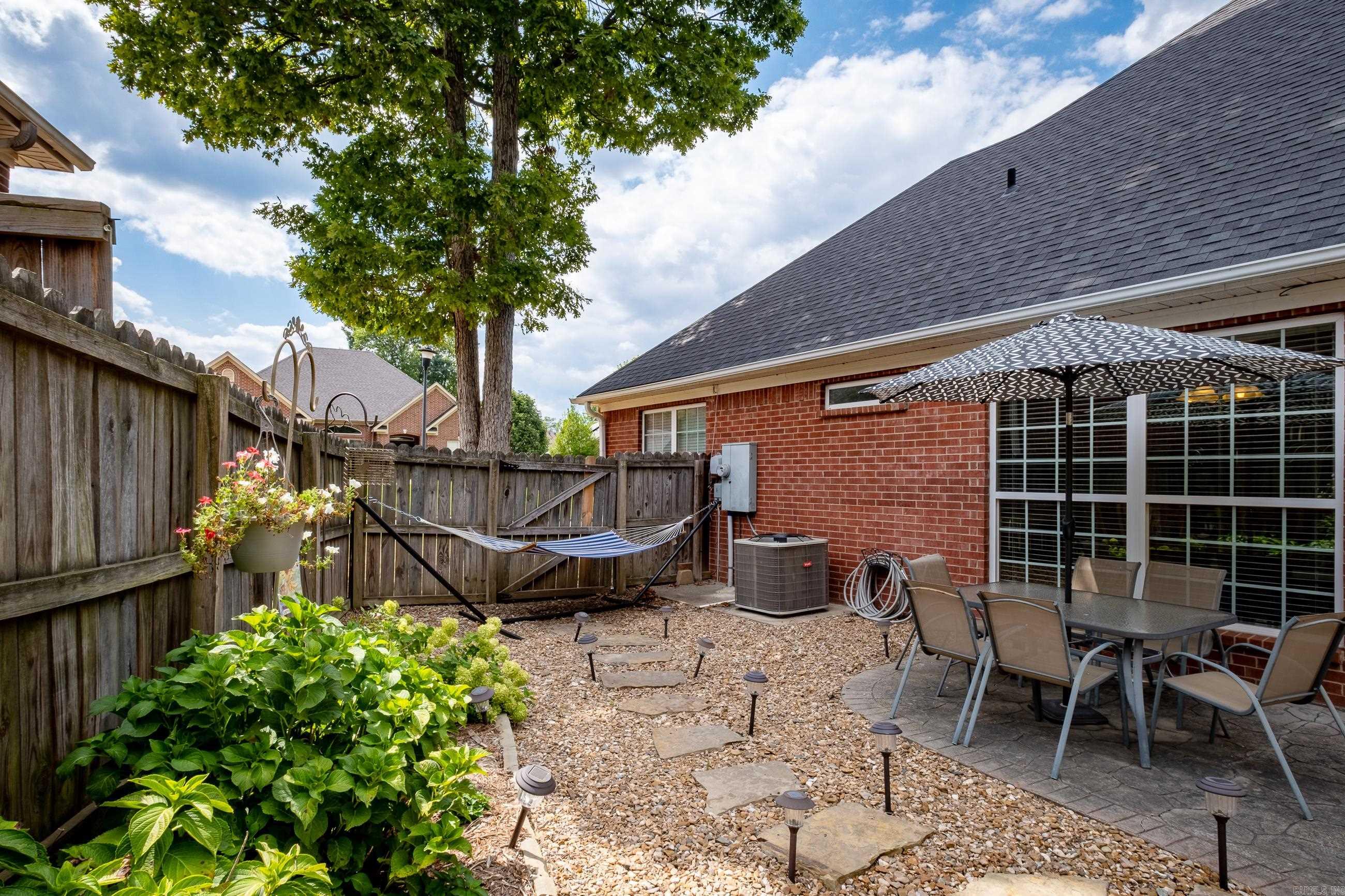 MAUMELLE VALLEY ESTATES - Residential