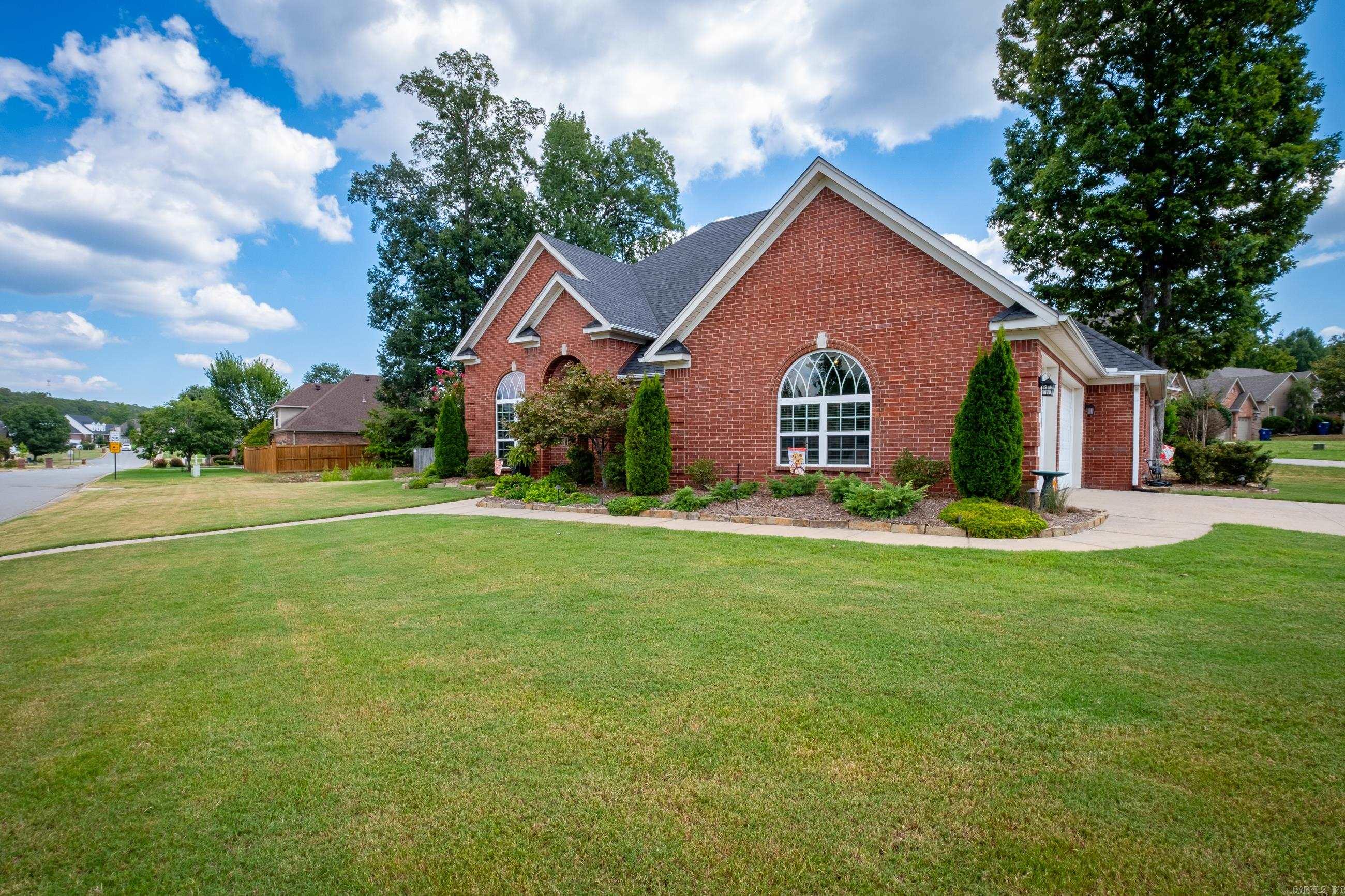 MAUMELLE VALLEY ESTATES - Residential