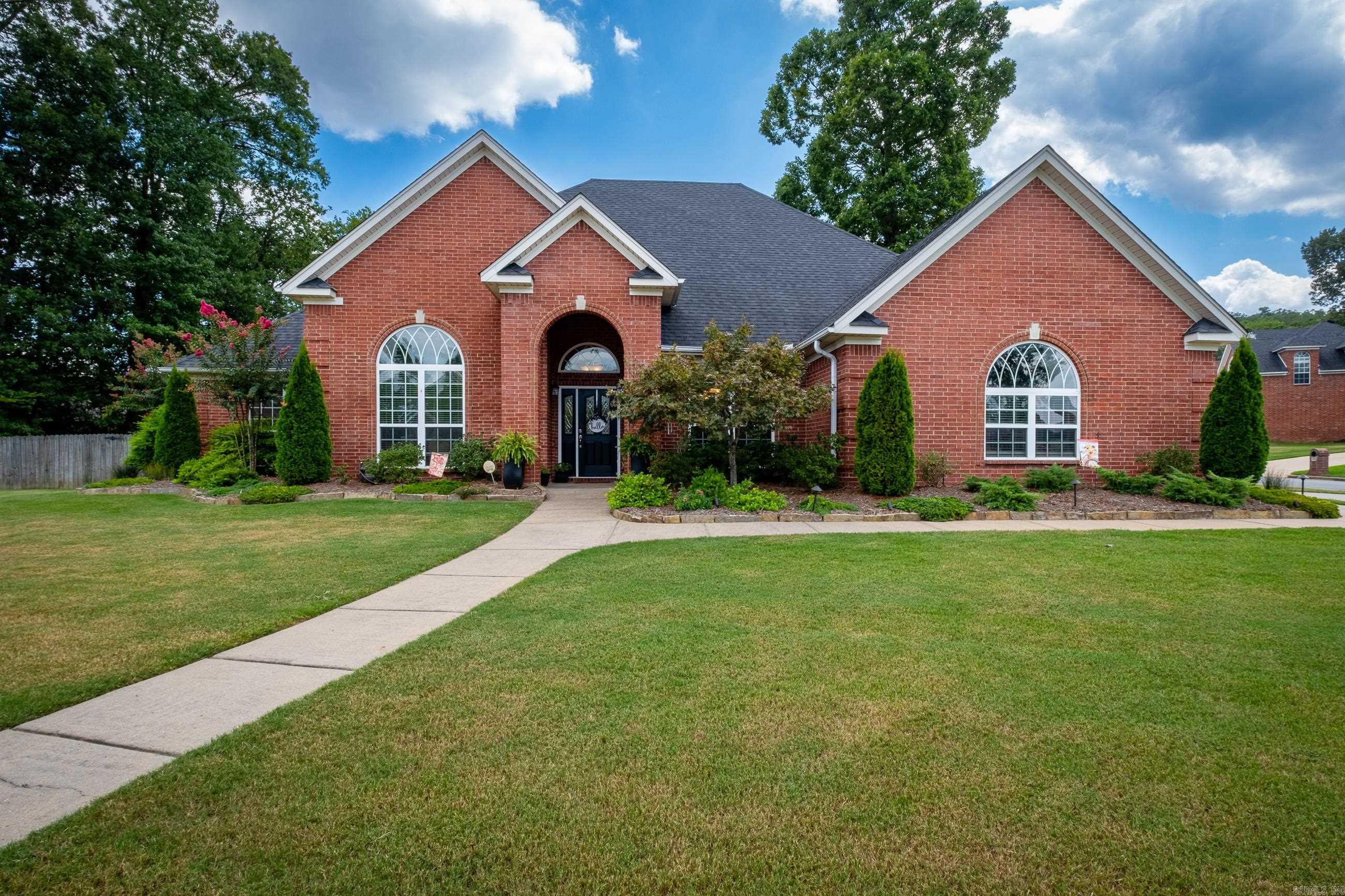 MAUMELLE VALLEY ESTATES - Residential