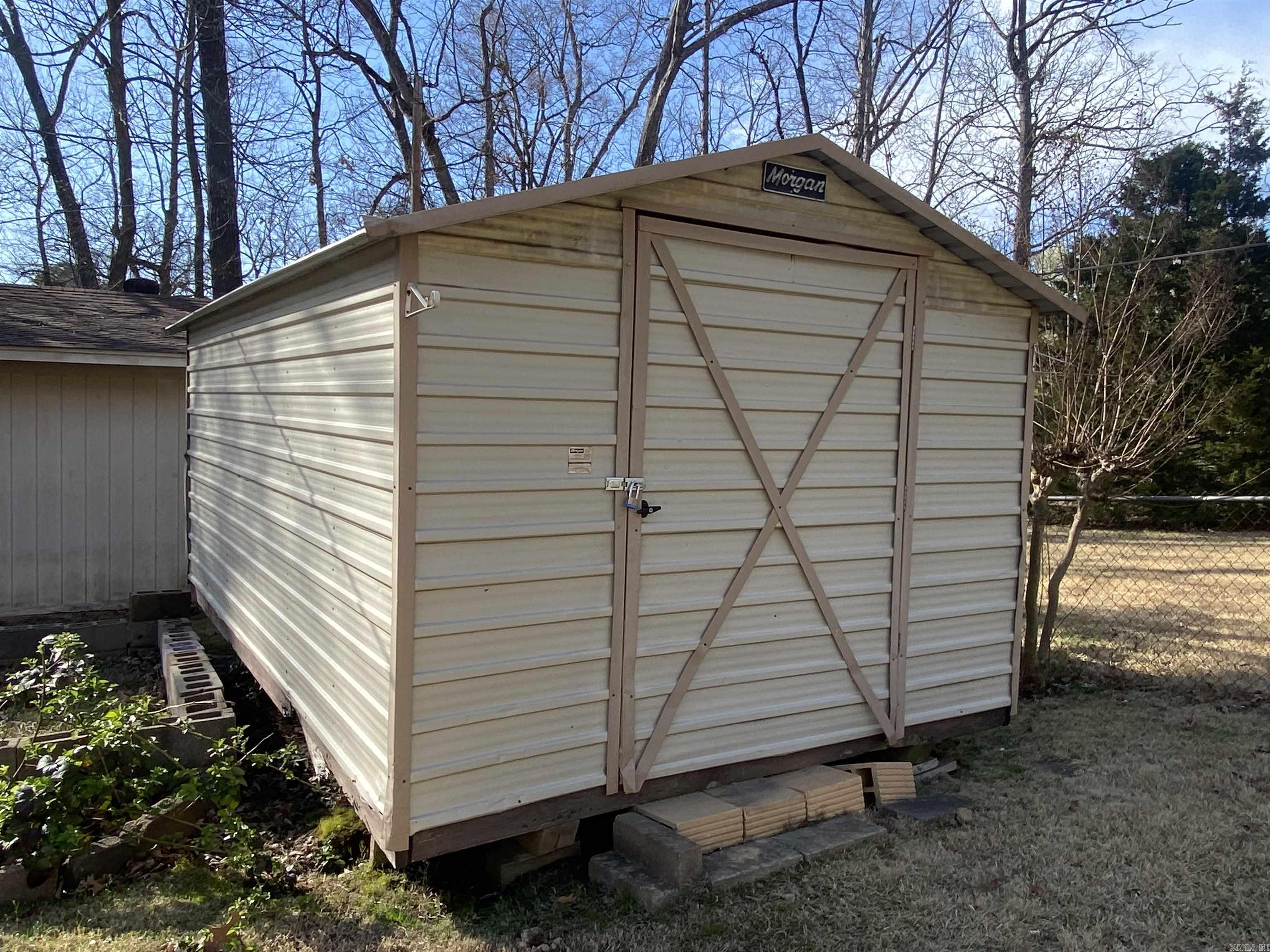 Meadowbrook B - Residential