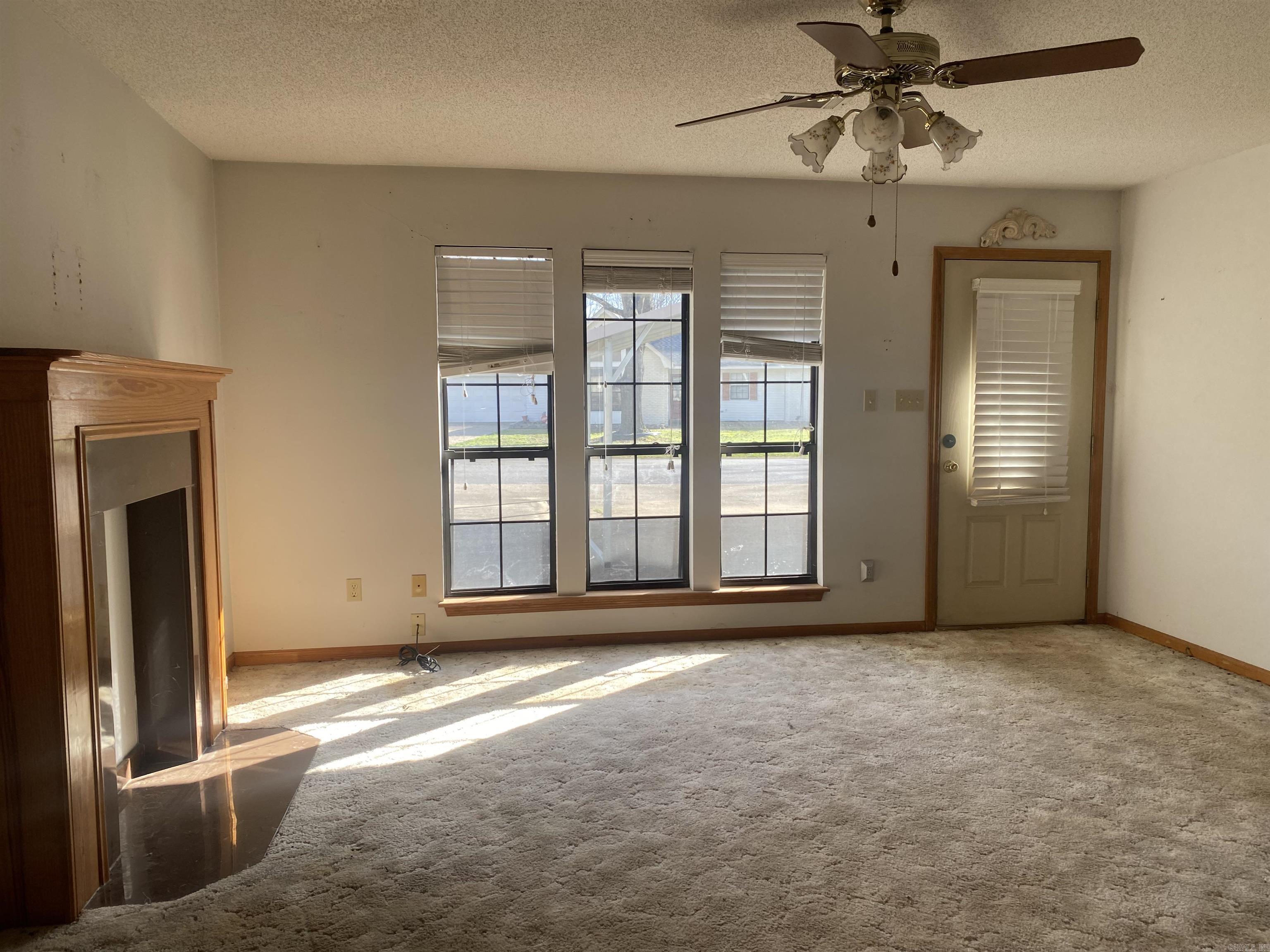 Meadowbrook B - Residential