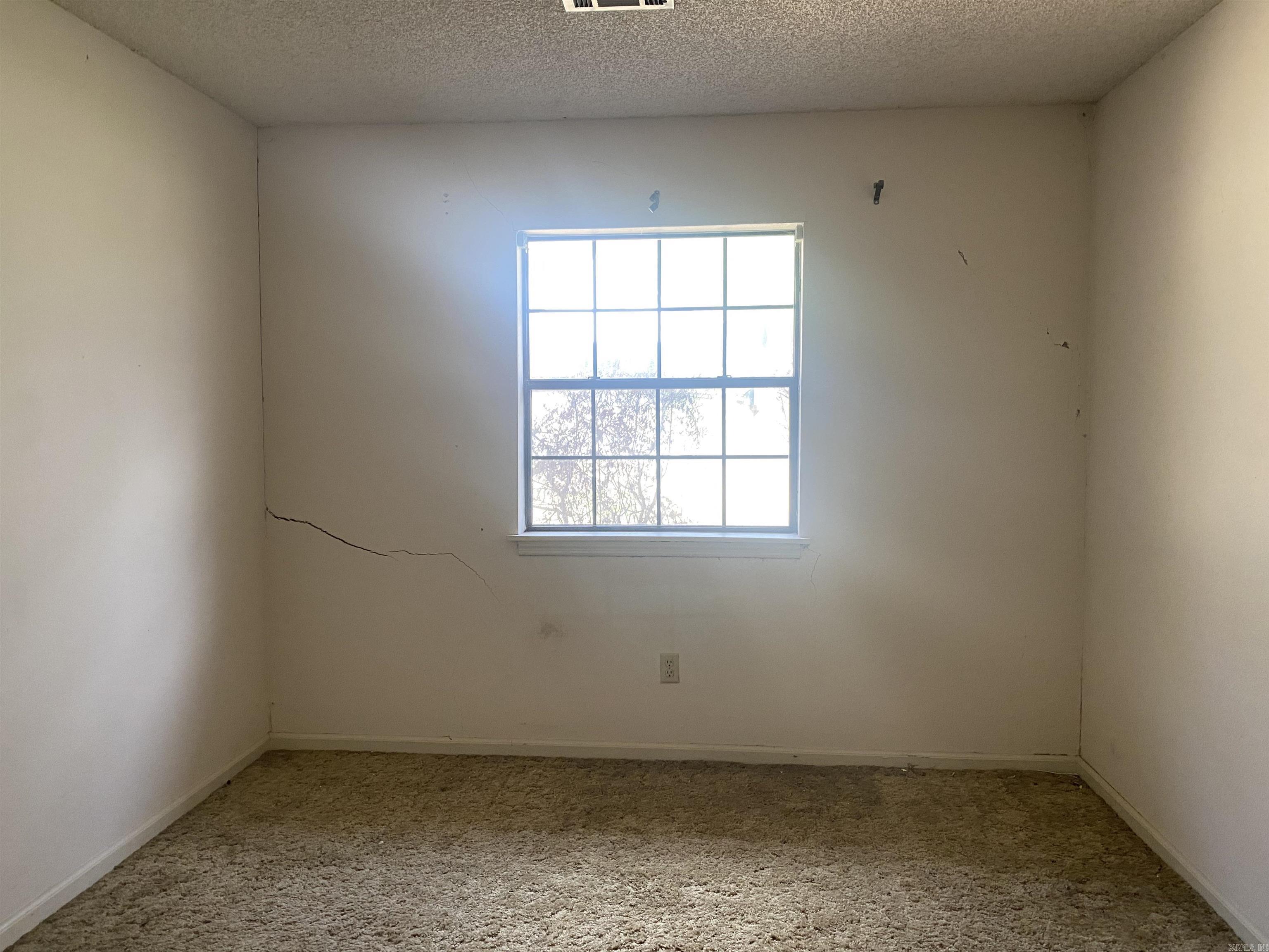 Meadowbrook B - Residential