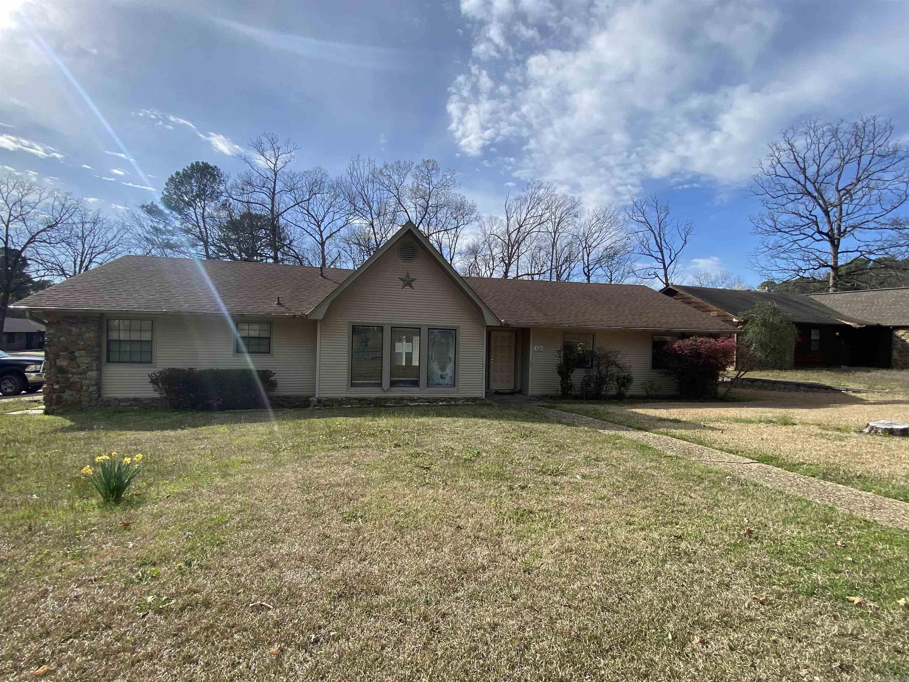 Meadowbrook B - Residential