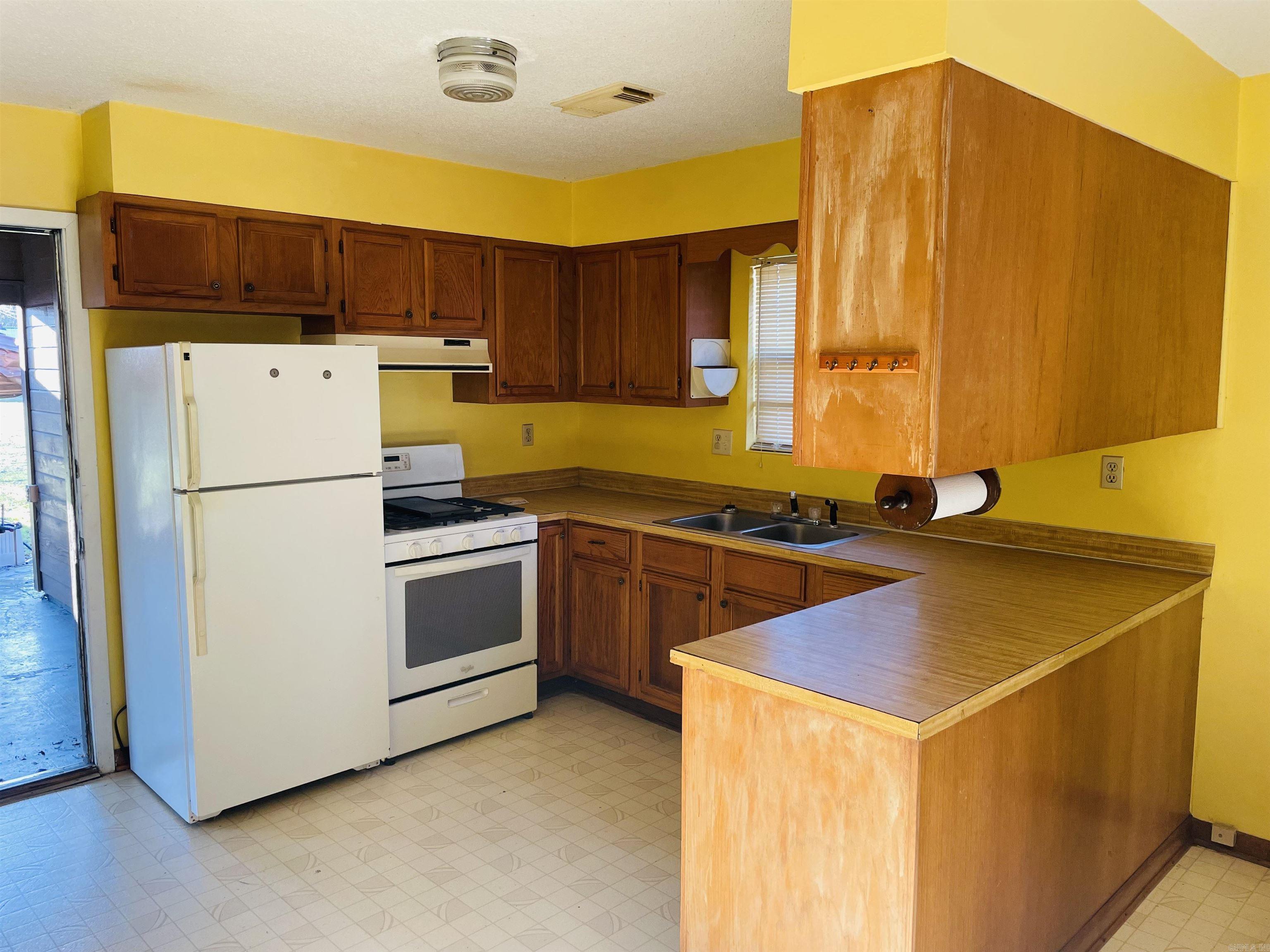 Whitehill 2nd Inside - Residential