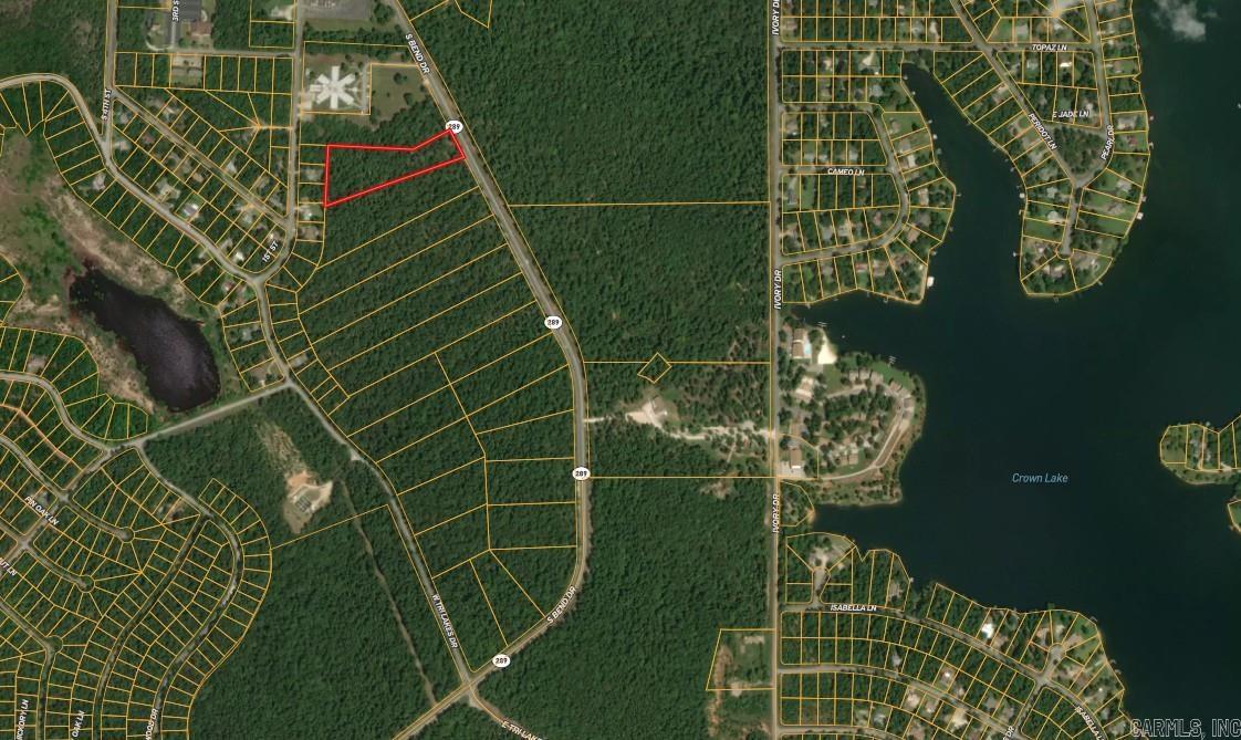 CROWN LAKE ESTATES - Land