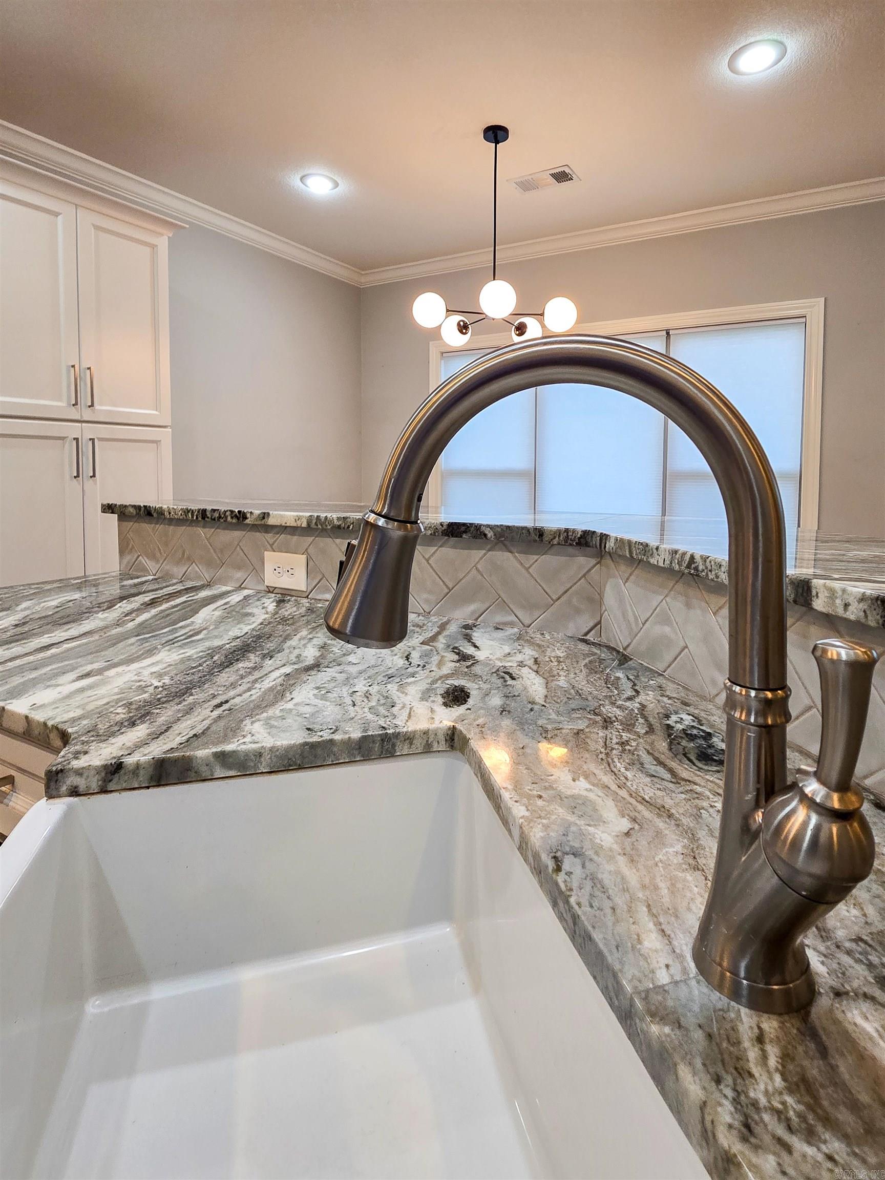 WHISPERING HILLS - Residential