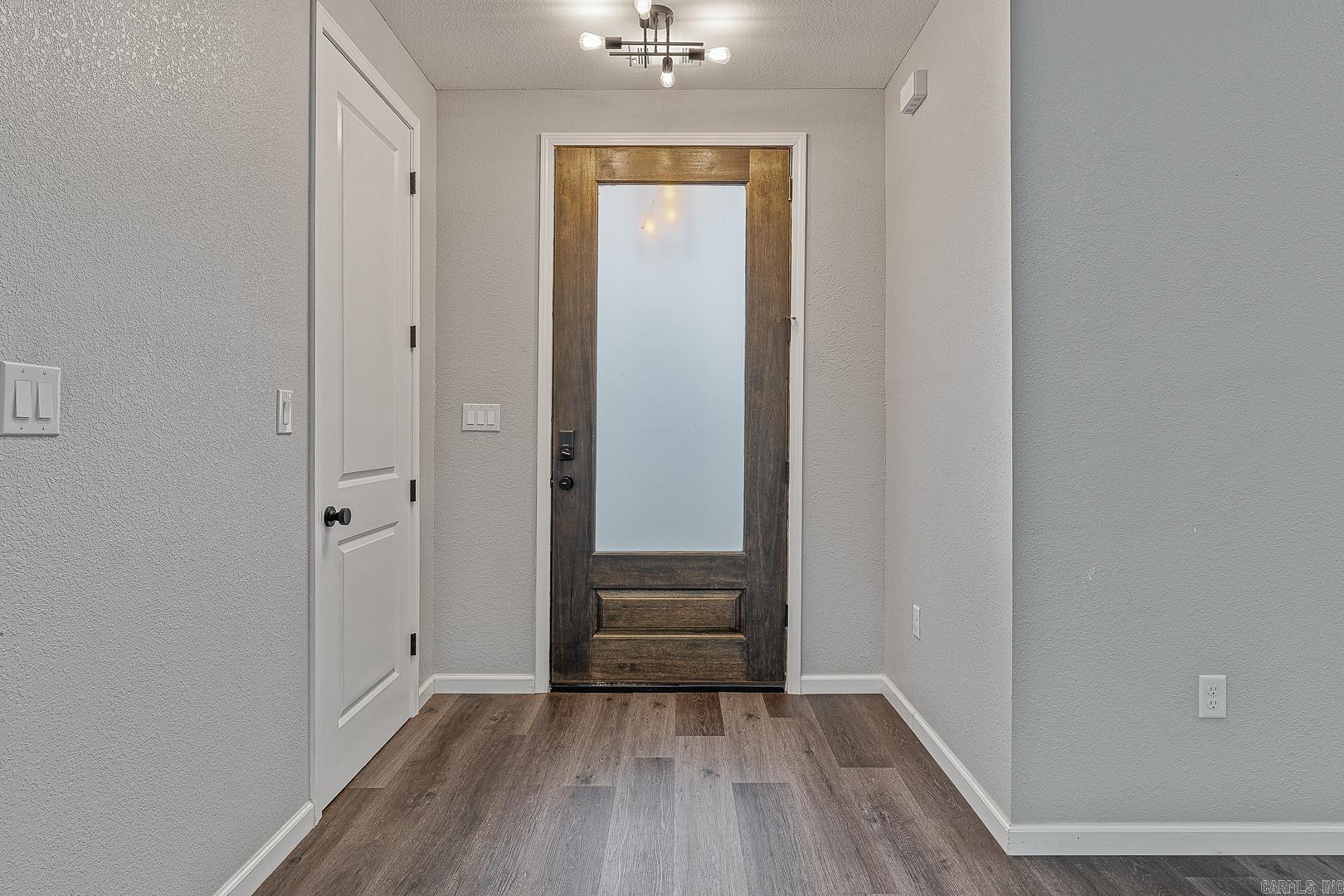 FAIRWAY GLEN - Residential