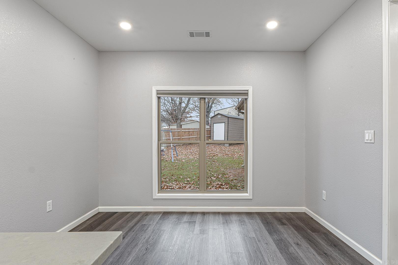 FAIRWAY GLEN - Residential