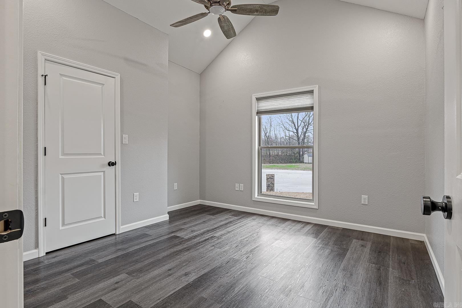 FAIRWAY GLEN - Residential