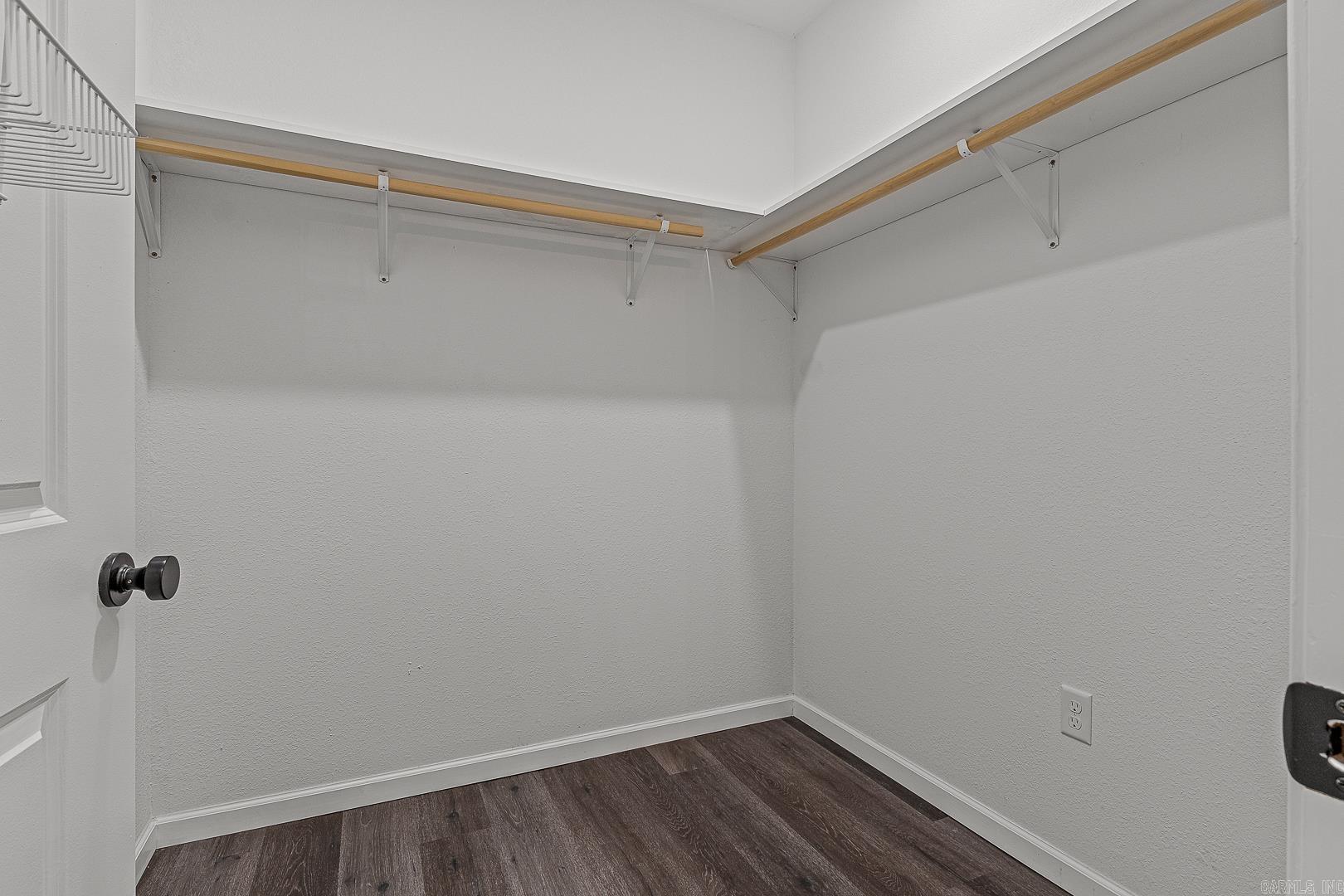 FAIRWAY GLEN - Residential