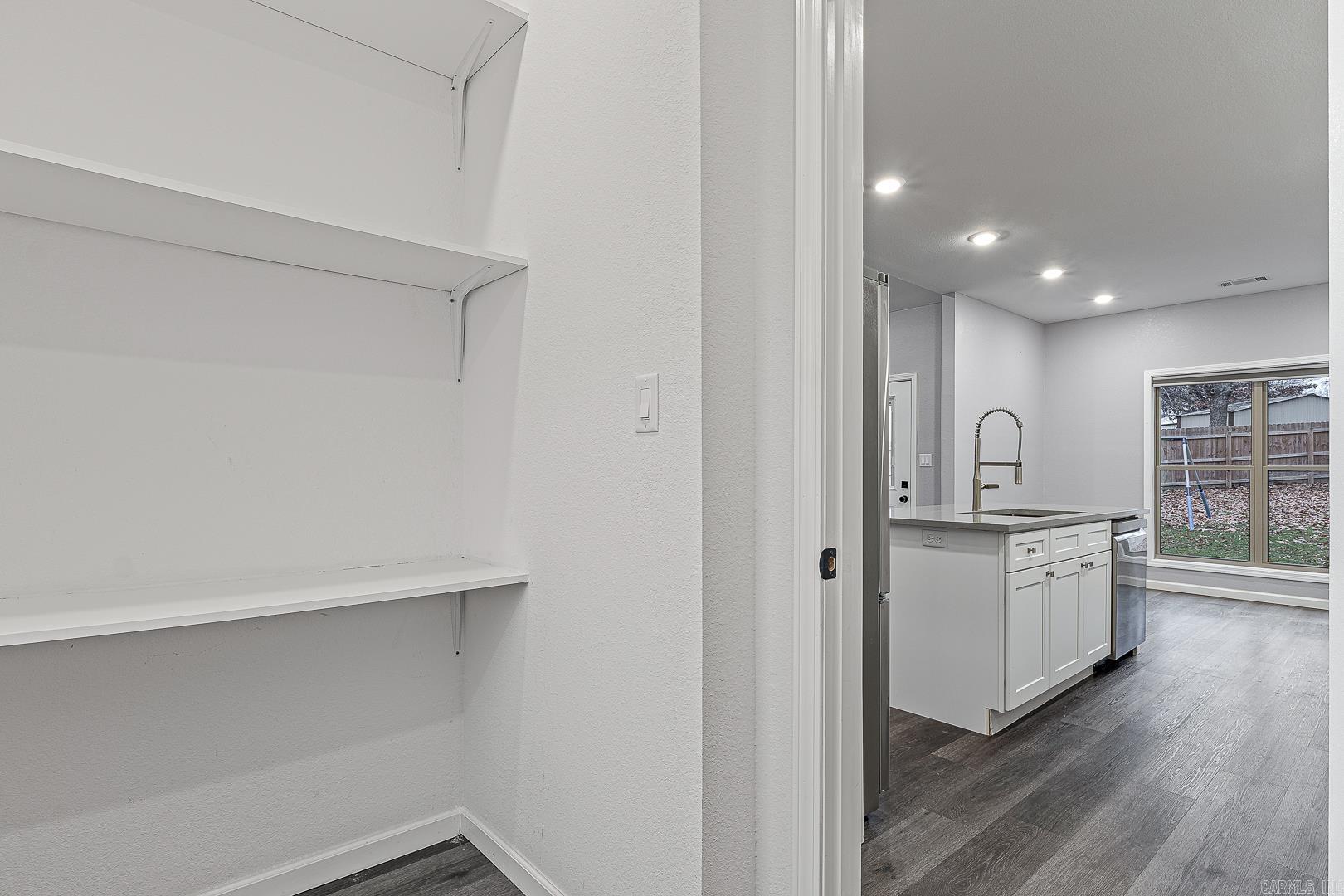 FAIRWAY GLEN - Residential