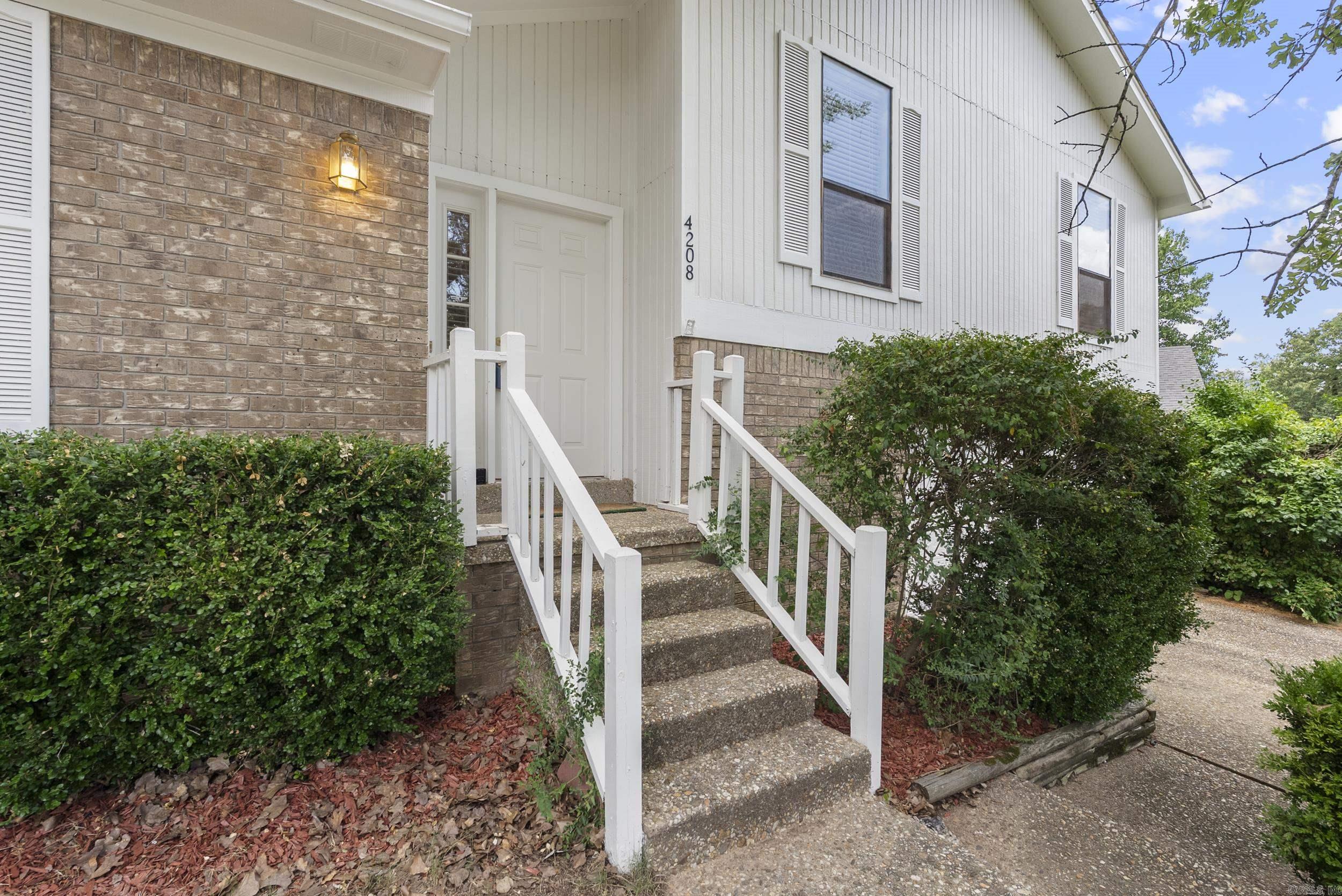 PLEASANT VIEW - Residential