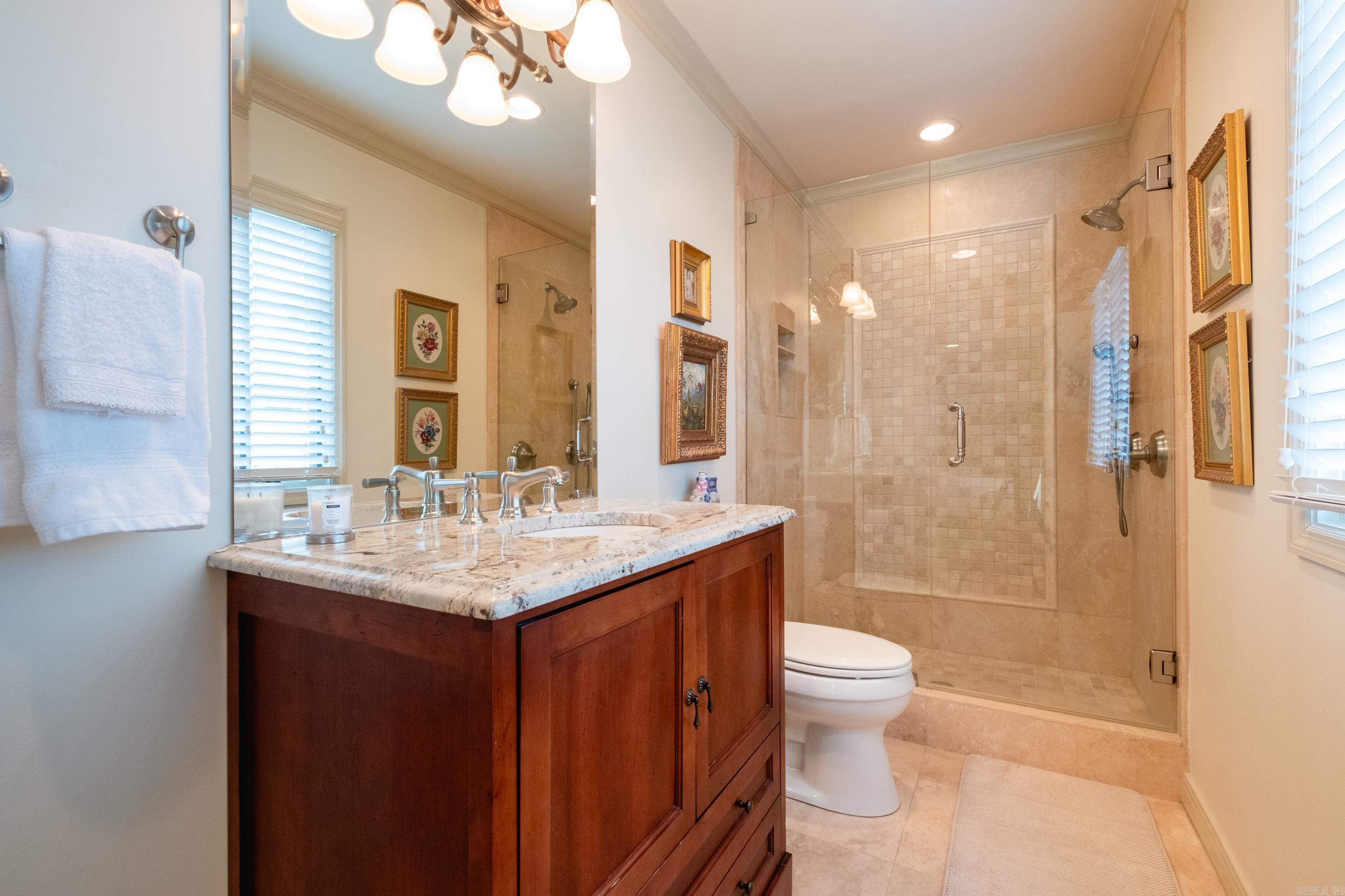 PINNACLE POINT - Residential