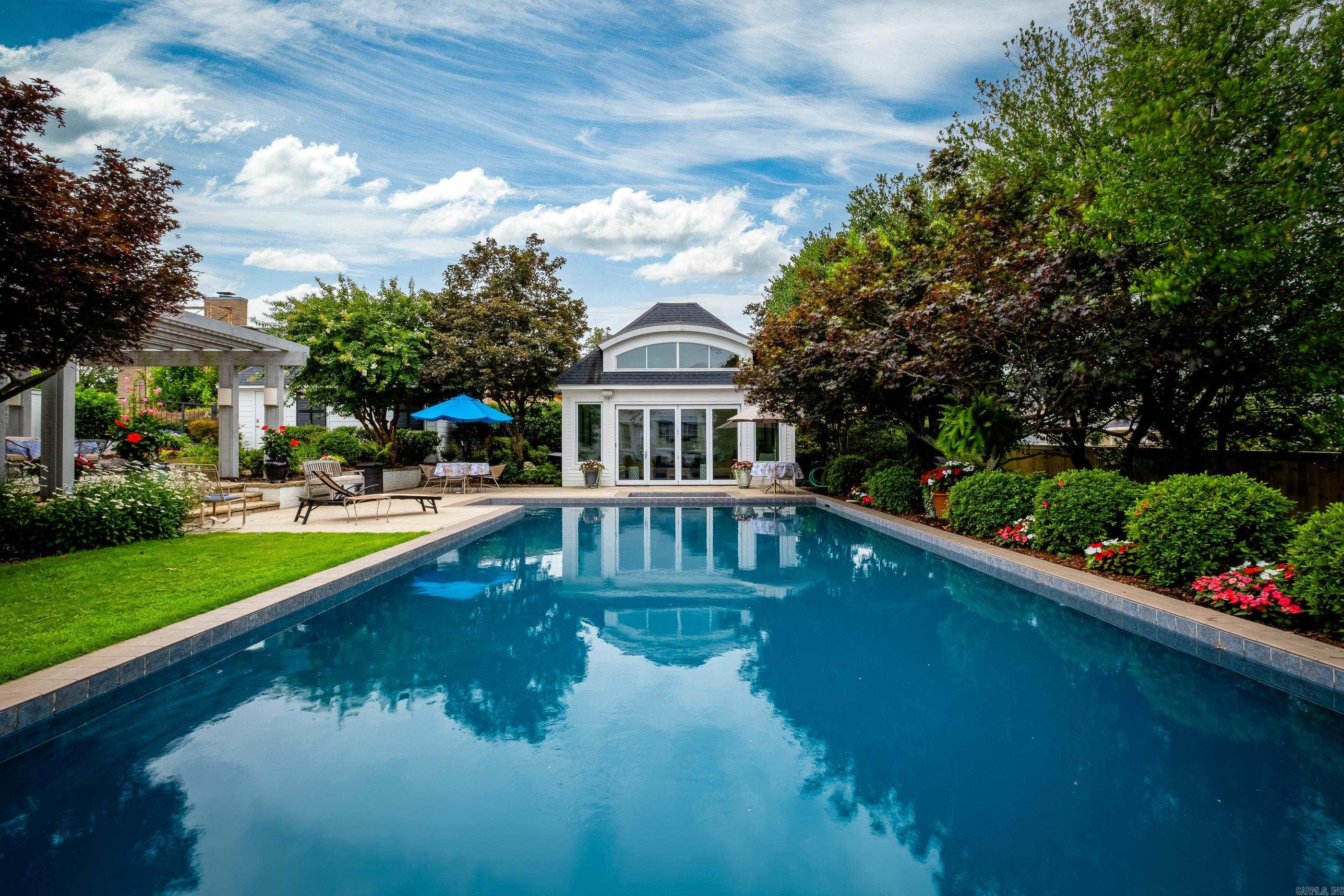 PINNACLE POINT - Residential