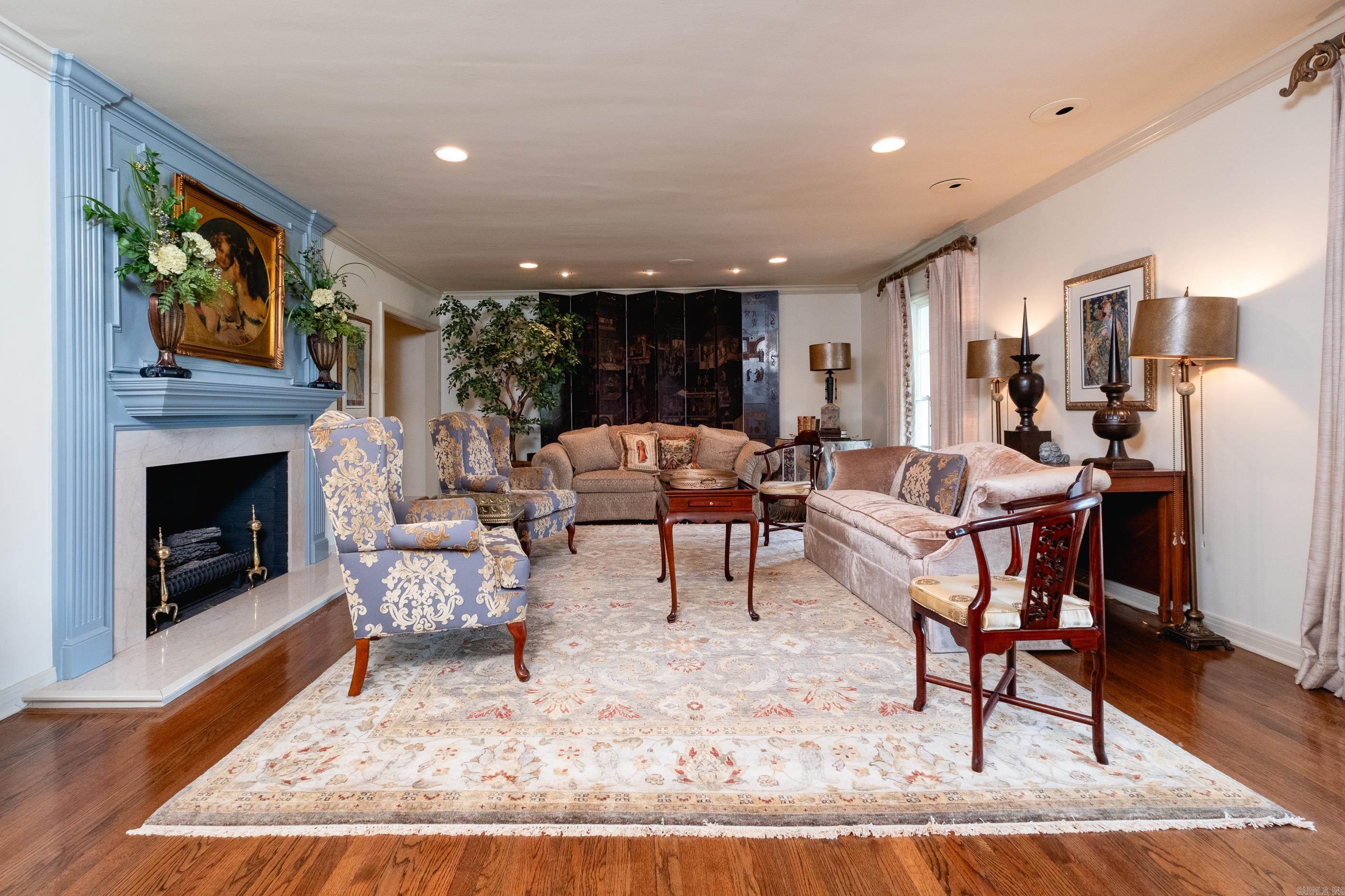 PINNACLE POINT - Residential