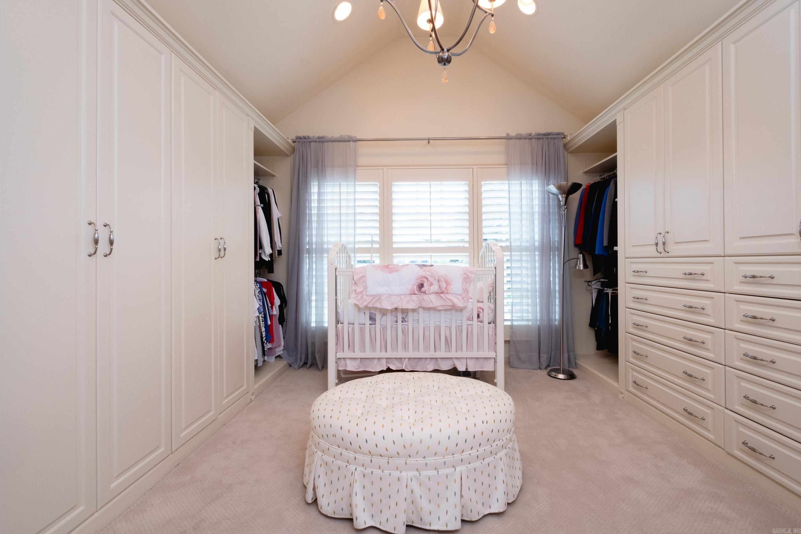 PINNACLE POINT - Residential