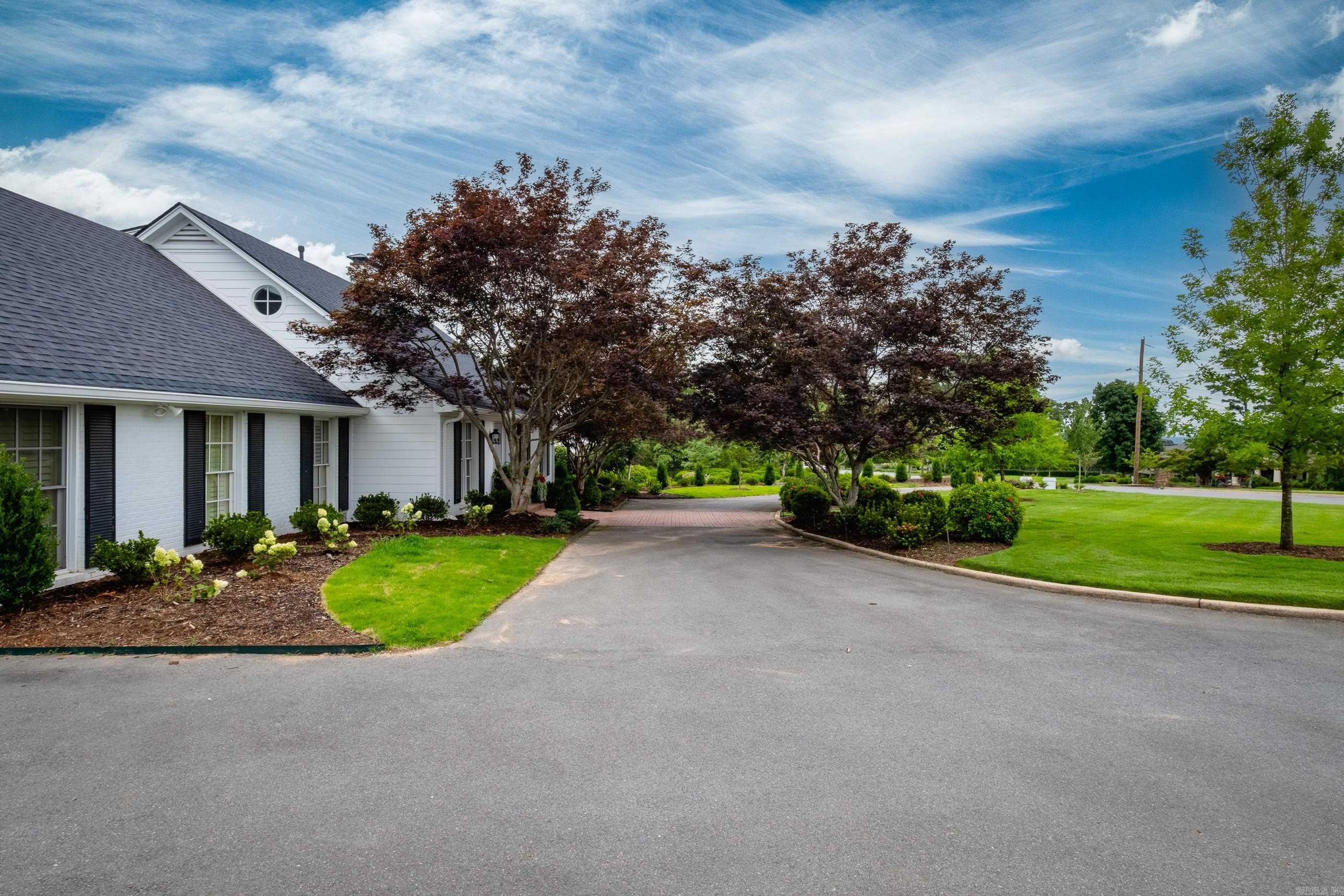 PINNACLE POINT - Residential