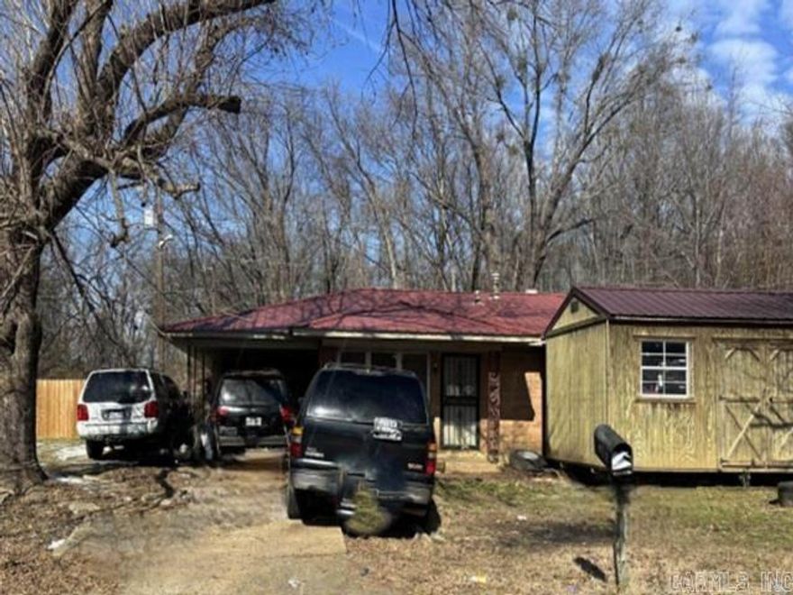 Potential to be a pretty brick home with 3 bedrooms, 1 bathroom and attached carport. Home will need some TLC and you are just the one to give it some love! If you are looking for an investment with upside, check this one out. Will likely need repairs upon gaining access. Occupied Reserve Auction – NO ACCESS OR VIEWINGS of this property. Please DO NOT DISTURB the occupant. "As is" sale with no contingencies or inspections. Seller cannot guarantee occupancy. Buyer will be responsible for obtaining possession of the property upon closing.