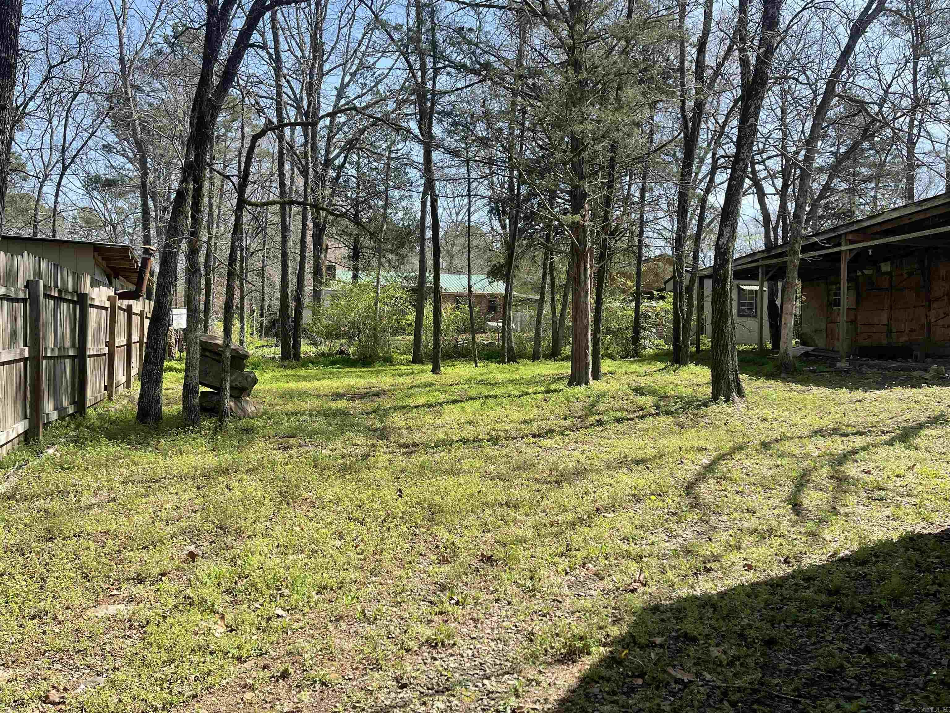 PINEY WOODS ESTATES - Residential