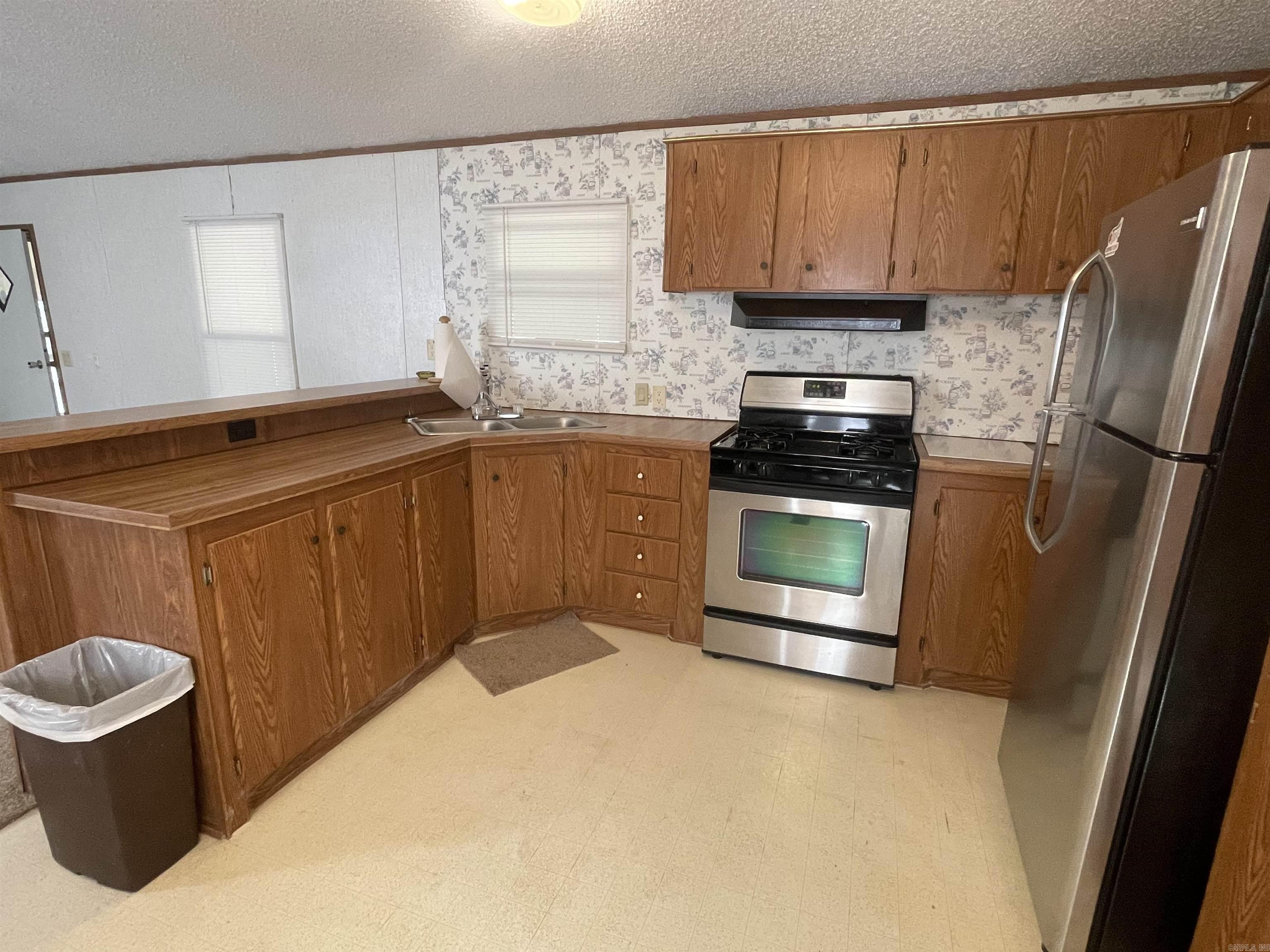 PINEY WOODS ESTATES - Residential