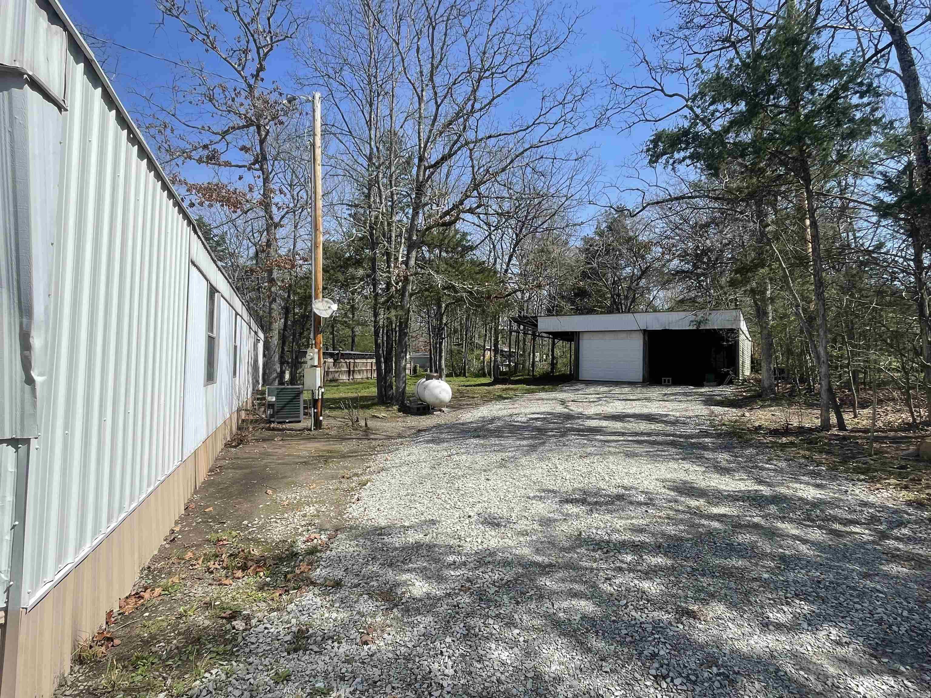 PINEY WOODS ESTATES - Residential