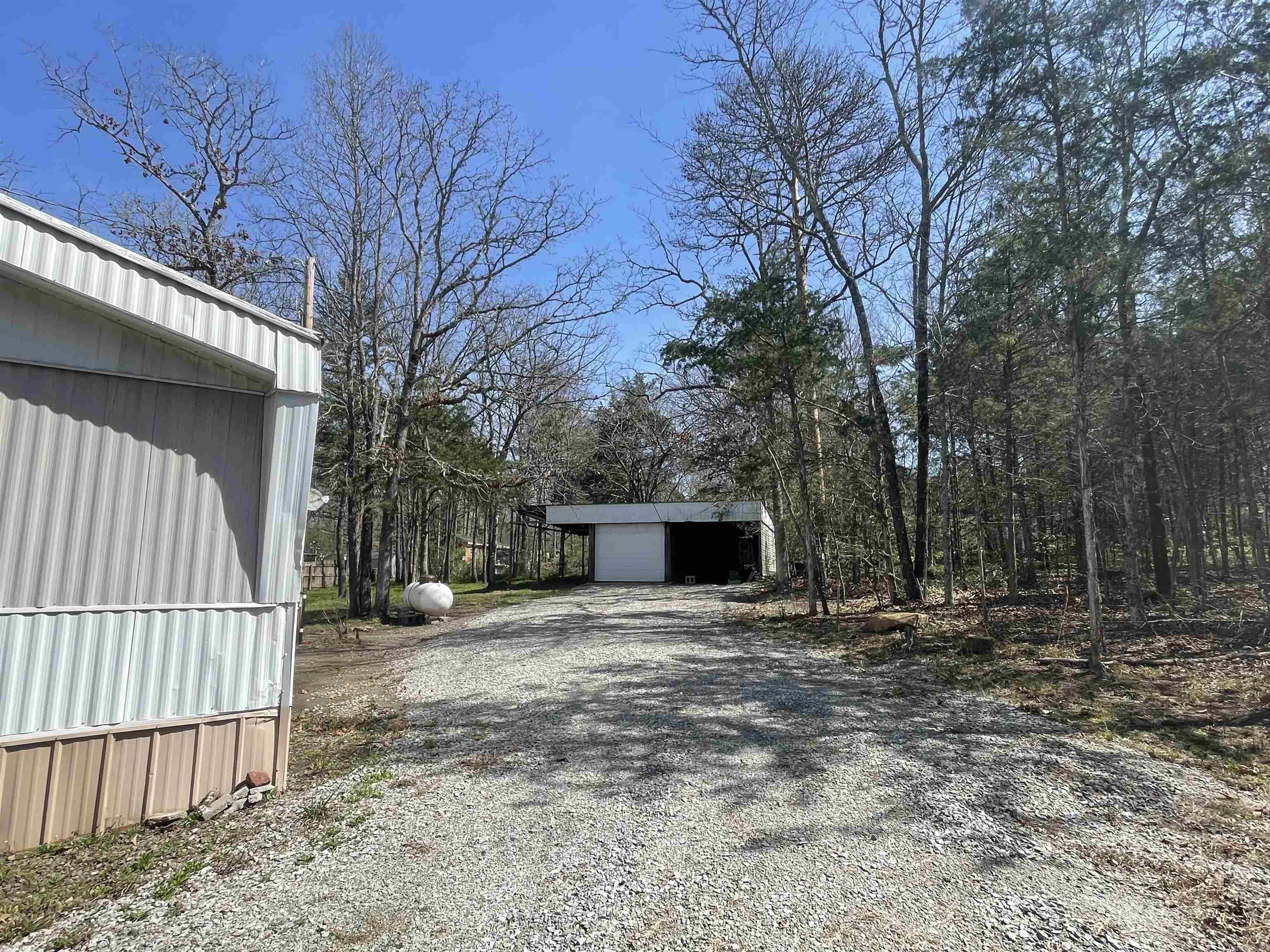 PINEY WOODS ESTATES - Residential