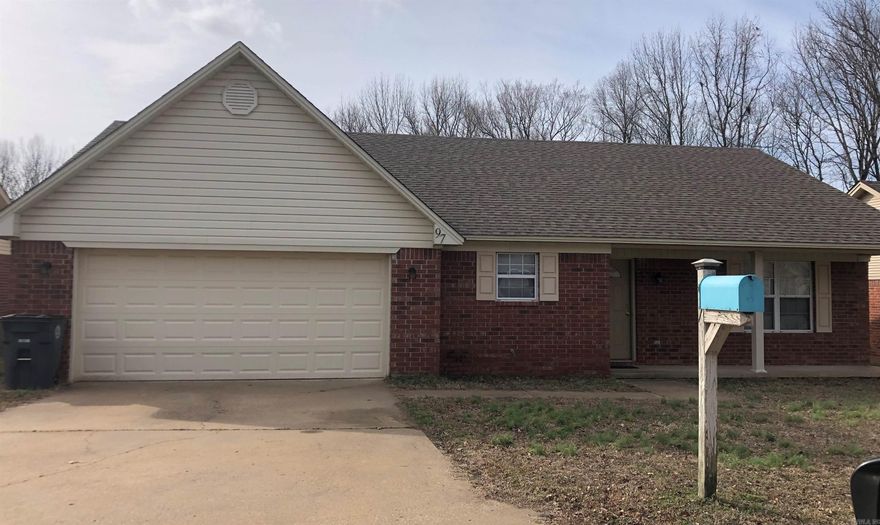 ***FOR RENT*** $1,350 Rent $1,350 Deposit  Welcome to 97 Lelia Ln, Searcy, AR 72143, your next home sweet home! This inviting residence offers a spacious layout with 3 bedrooms and 2 bathrooms, complemented by modern amenities and ample living space. Park your vehicles conveniently in the attached 2-car garage, and enjoy the expansive backyard along with a large concrete patio, perfect for outdoor activities and entertaining. Situated in a desirable neighborhood in Searcy, AR, this home provides easy access to schools, shopping, dining, and parks. Whether you're relaxing indoors or enjoying the outdoors, this home offers comfort, convenience, and a fantastic location. Don't wait, schedule a viewing today and make this wonderful property yours!
