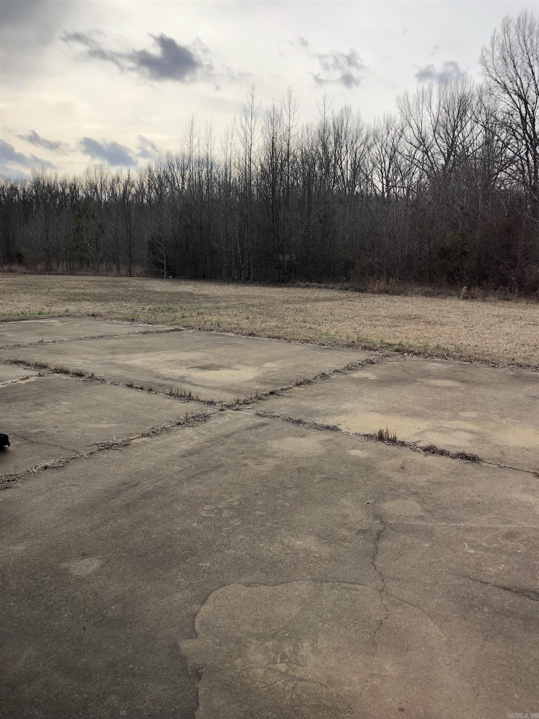 Field Farms - Residential Lease