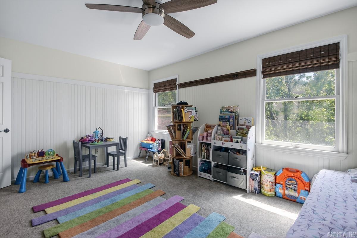 ST CHARLES ADDN - Residential