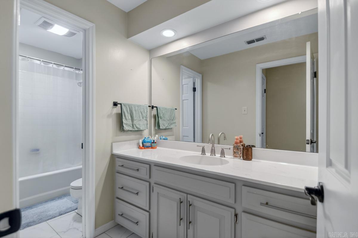 ST CHARLES ADDN - Residential