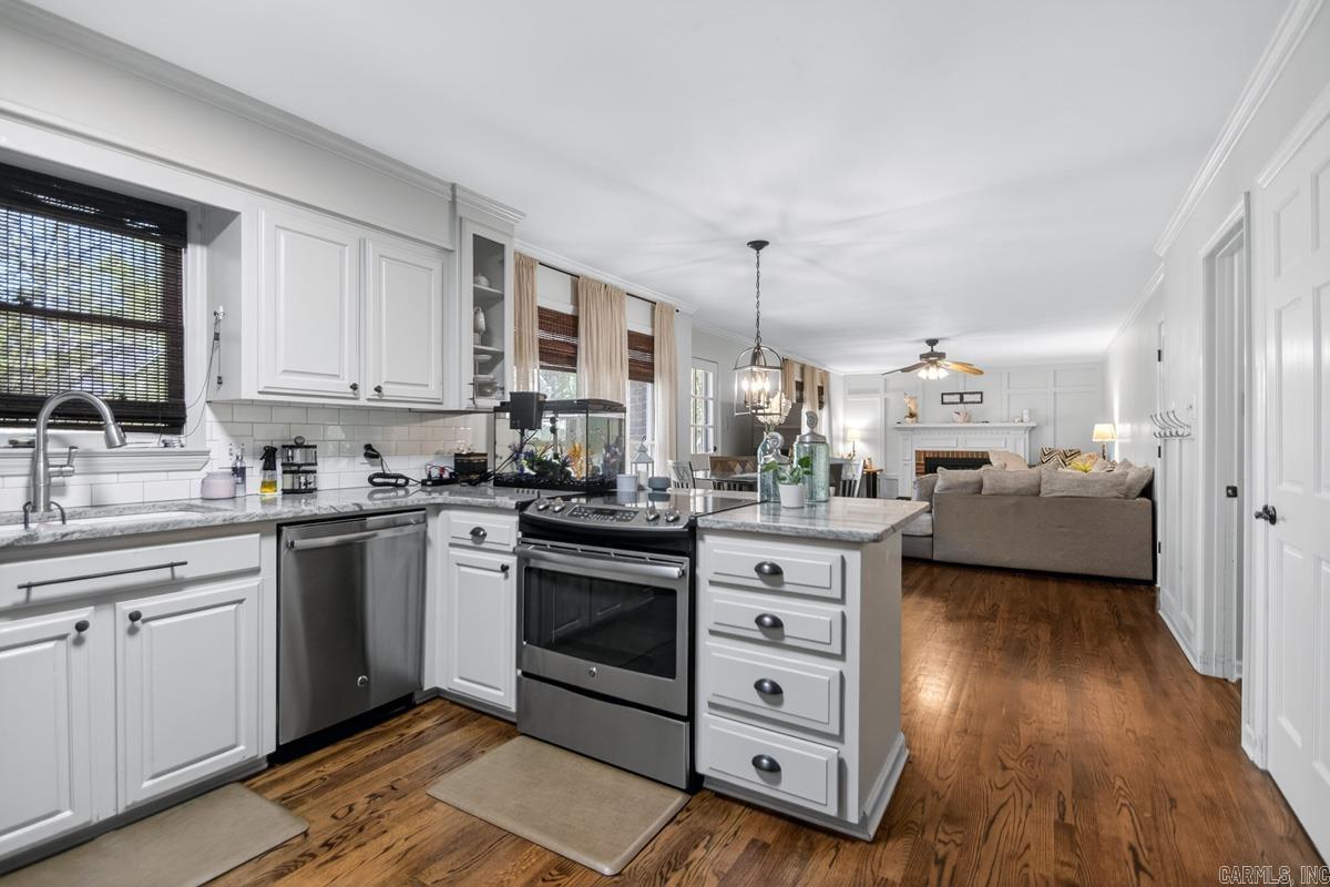 ST CHARLES ADDN - Residential