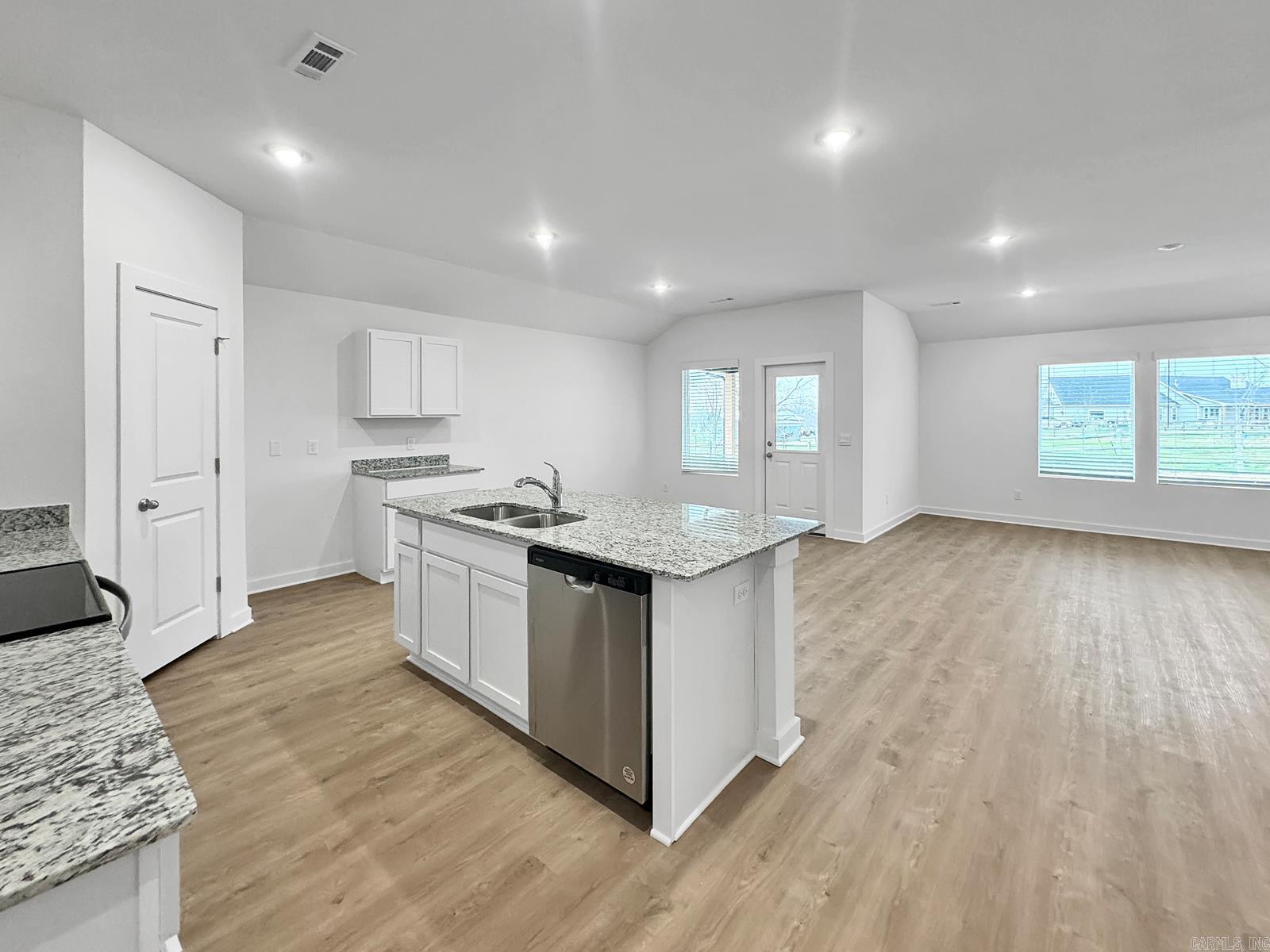 VINEYARD SUB PH II - Residential