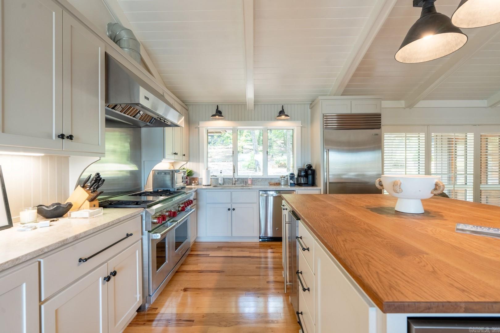 Eden Isle Estates - Residential