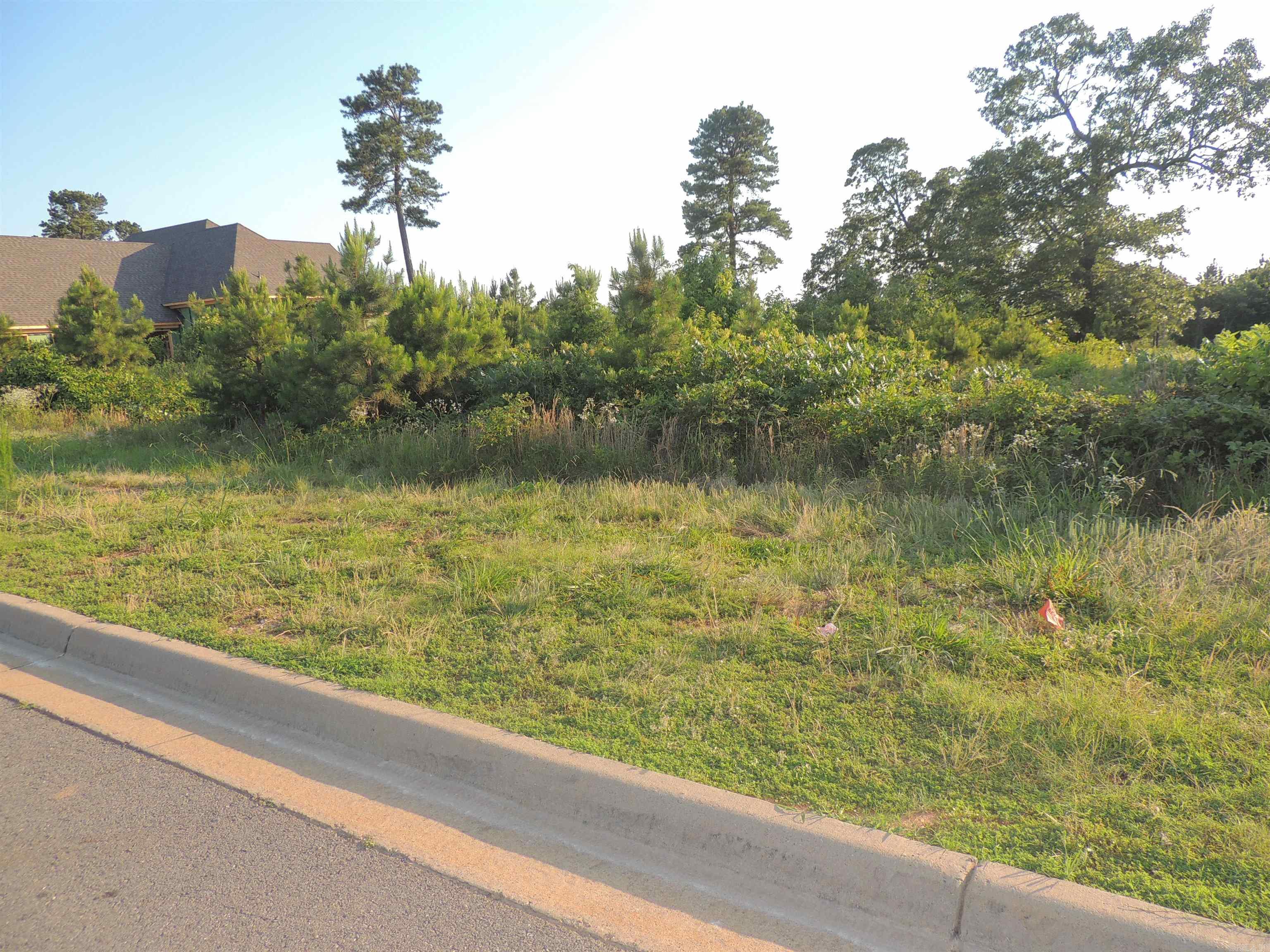 Mountain Crest Estates - Land