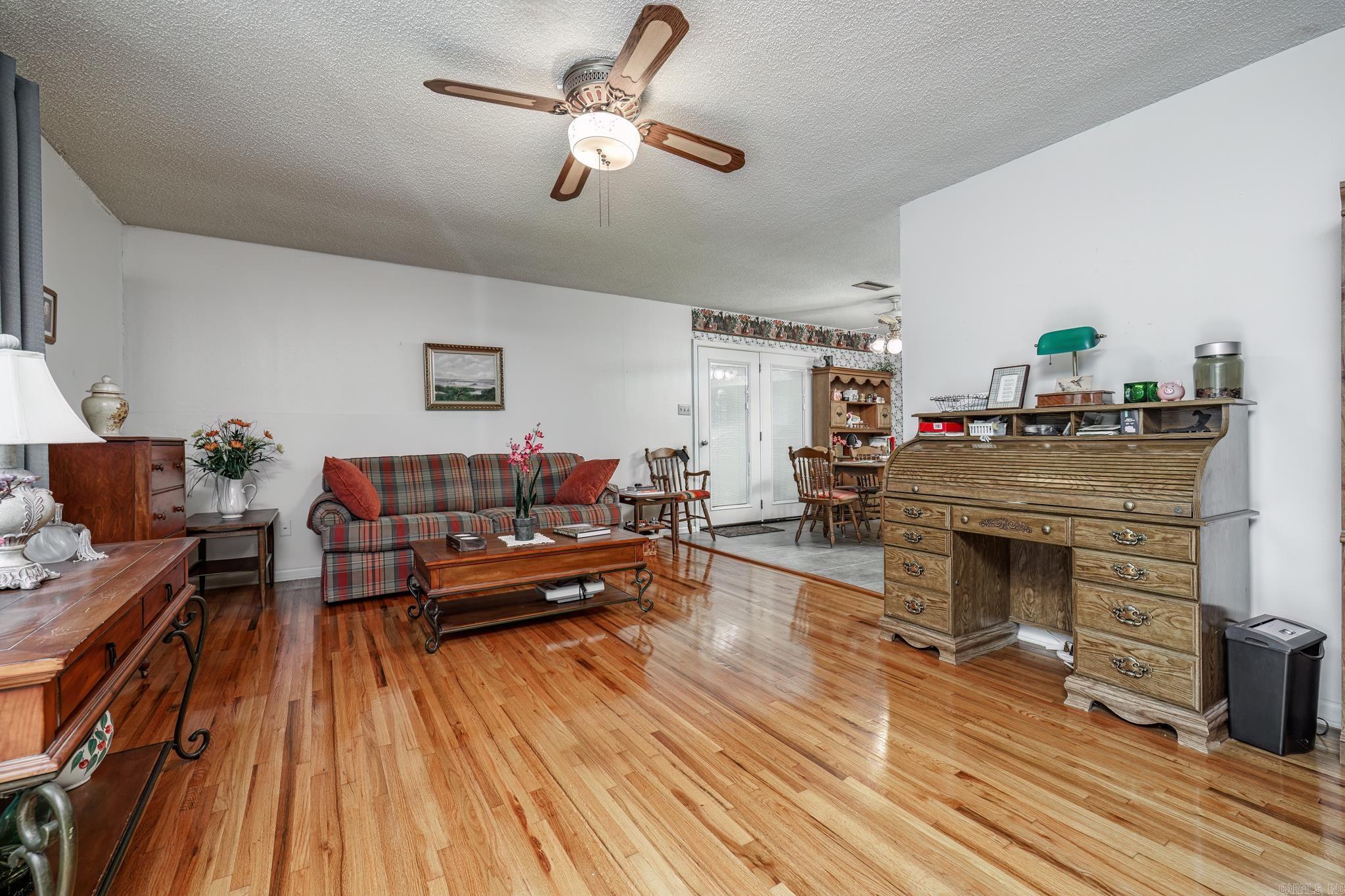 PARK HILL ADDN - Residential