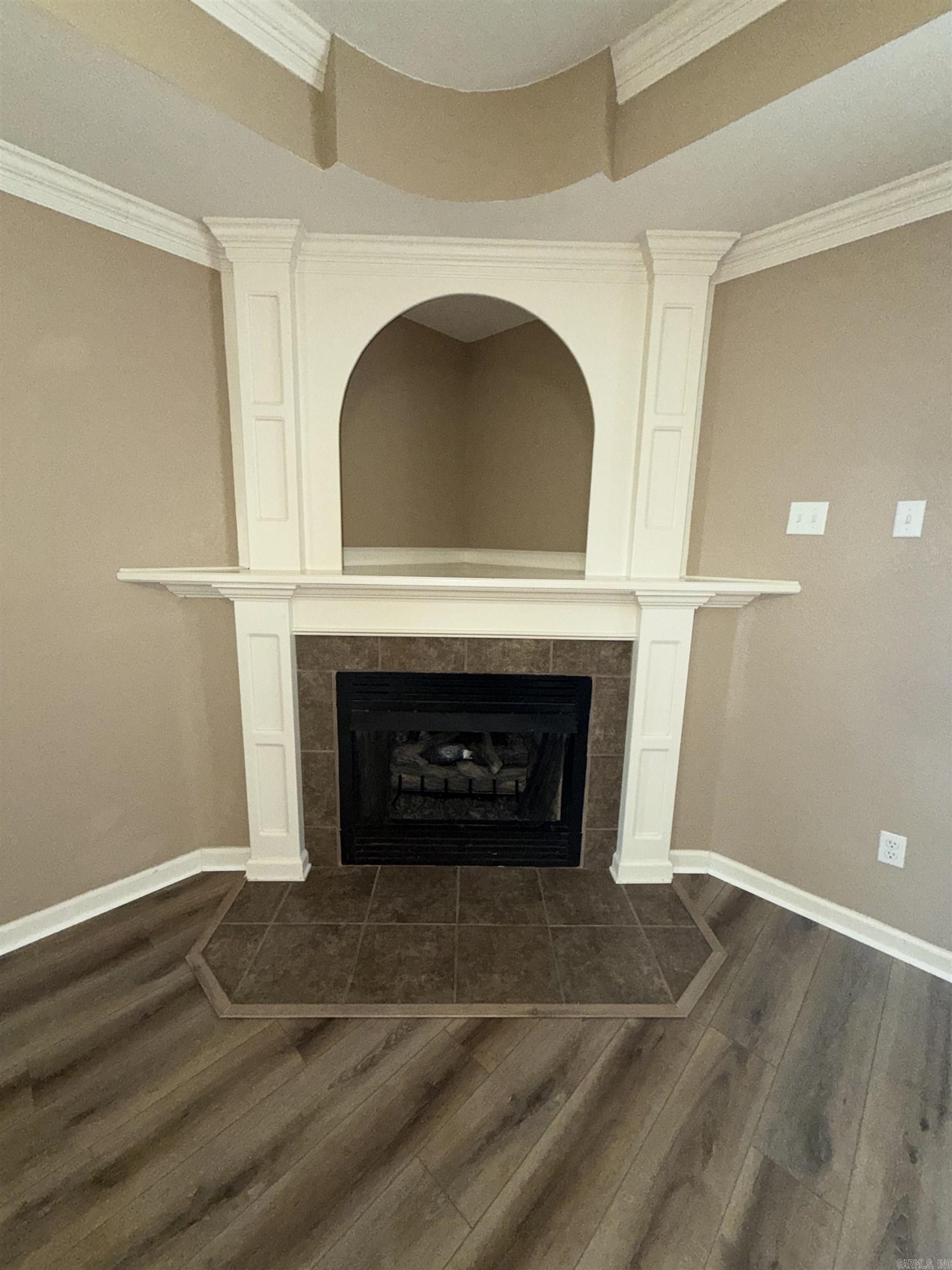 BASE MEADOWS ADDN - Residential