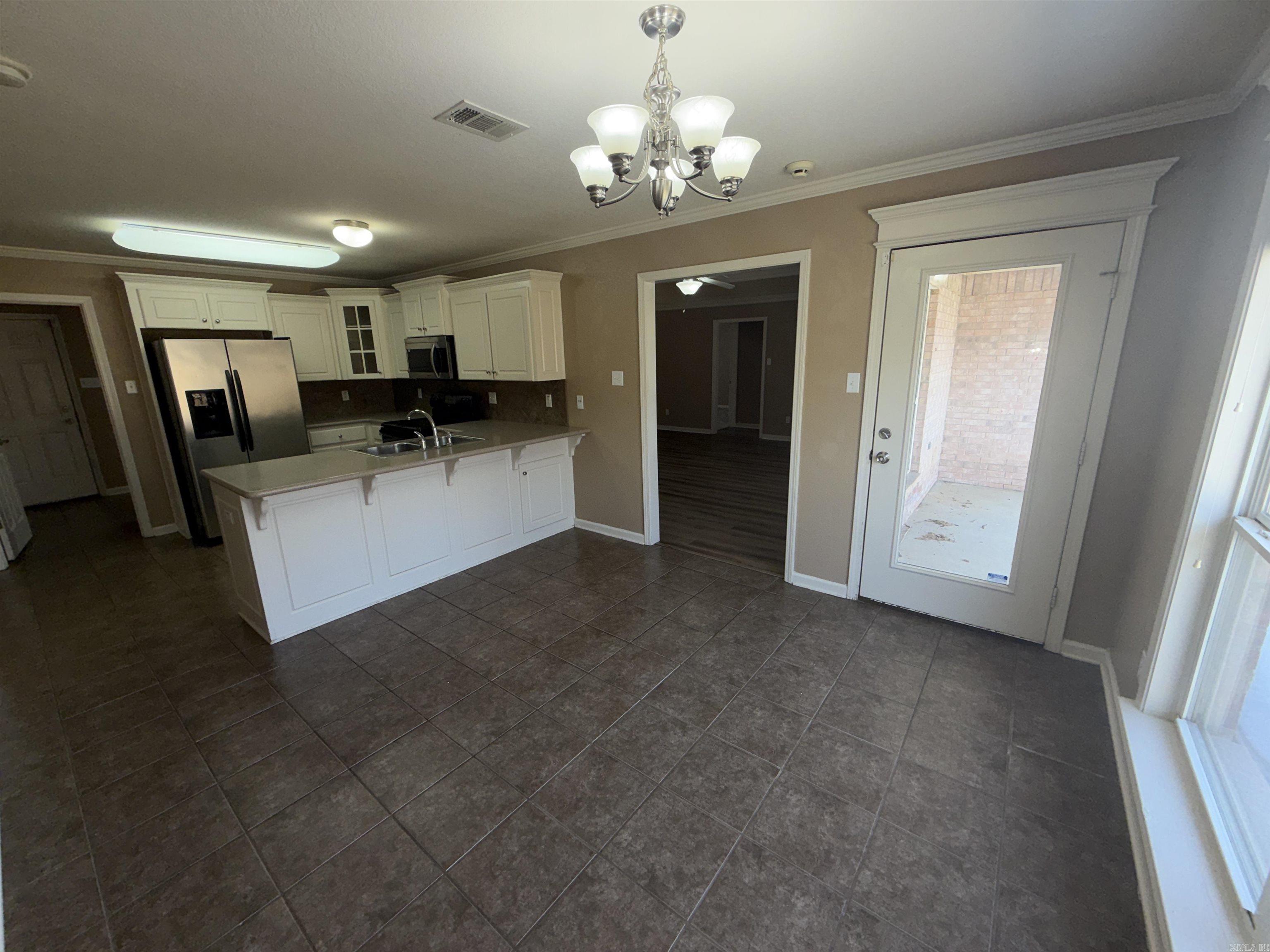 BASE MEADOWS ADDN - Residential